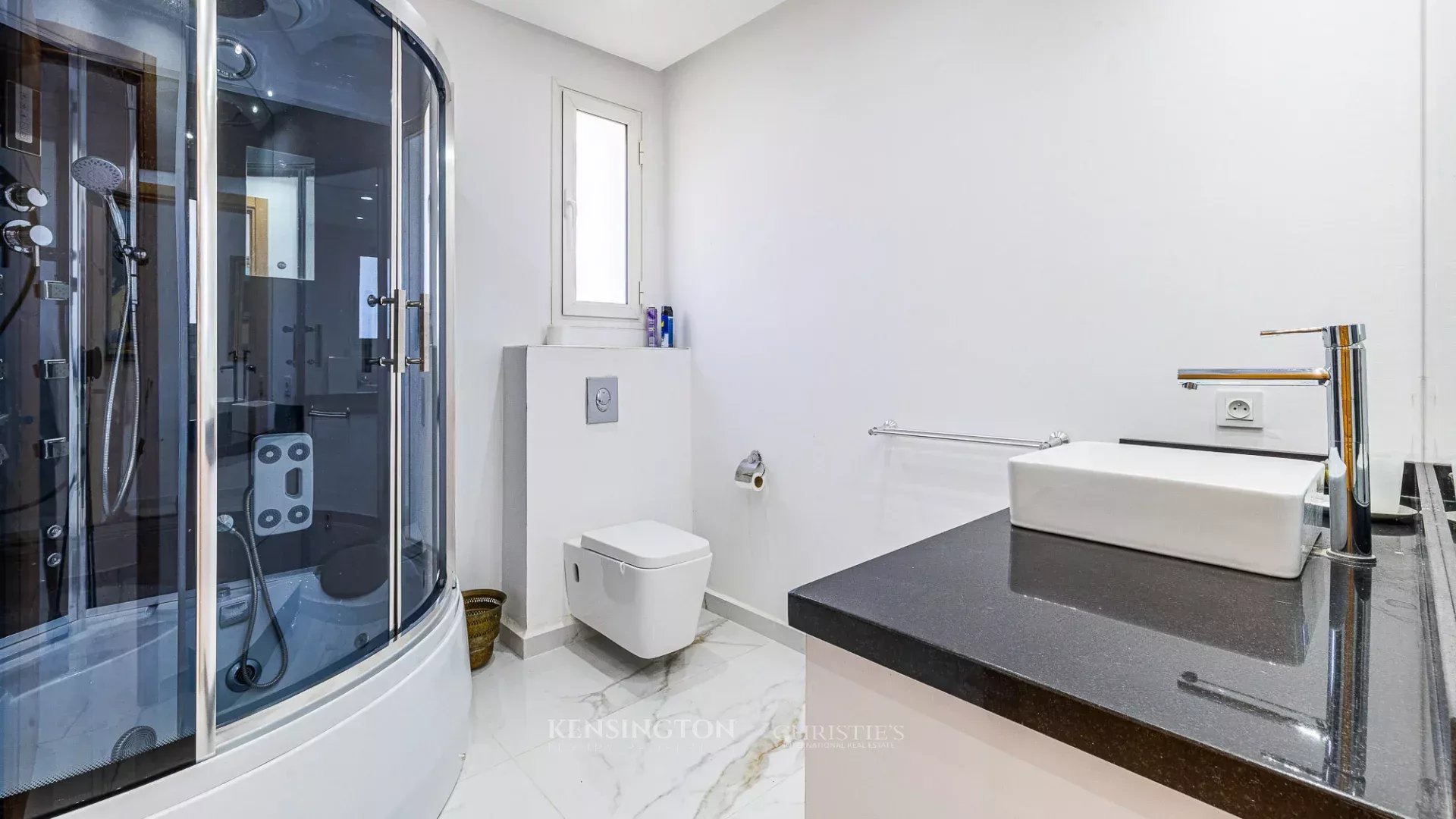 4 Bedroom Villa/Townhouse's Image 20