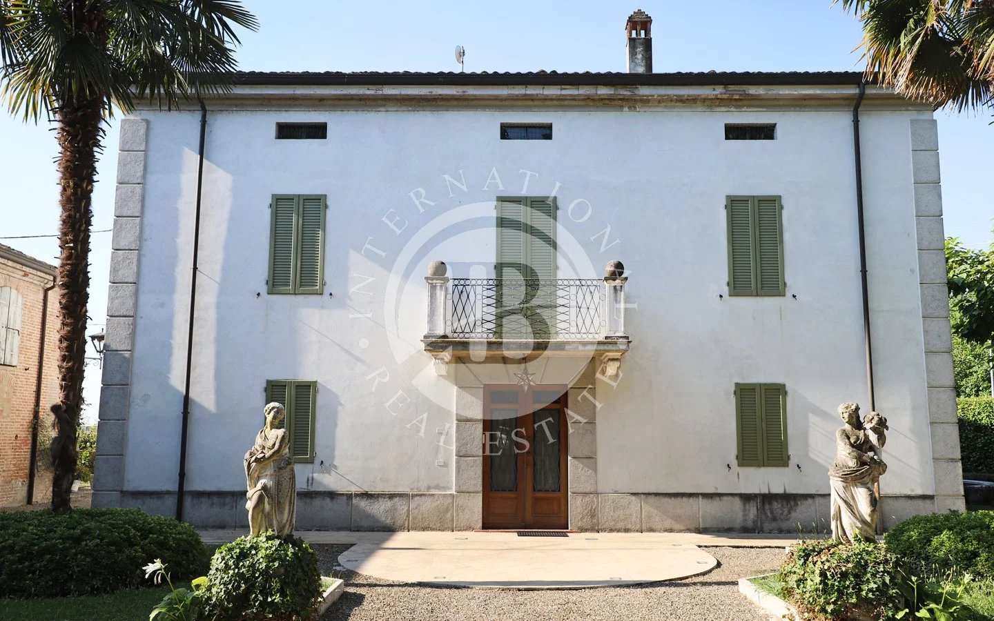 Villa in Parma - Image 2