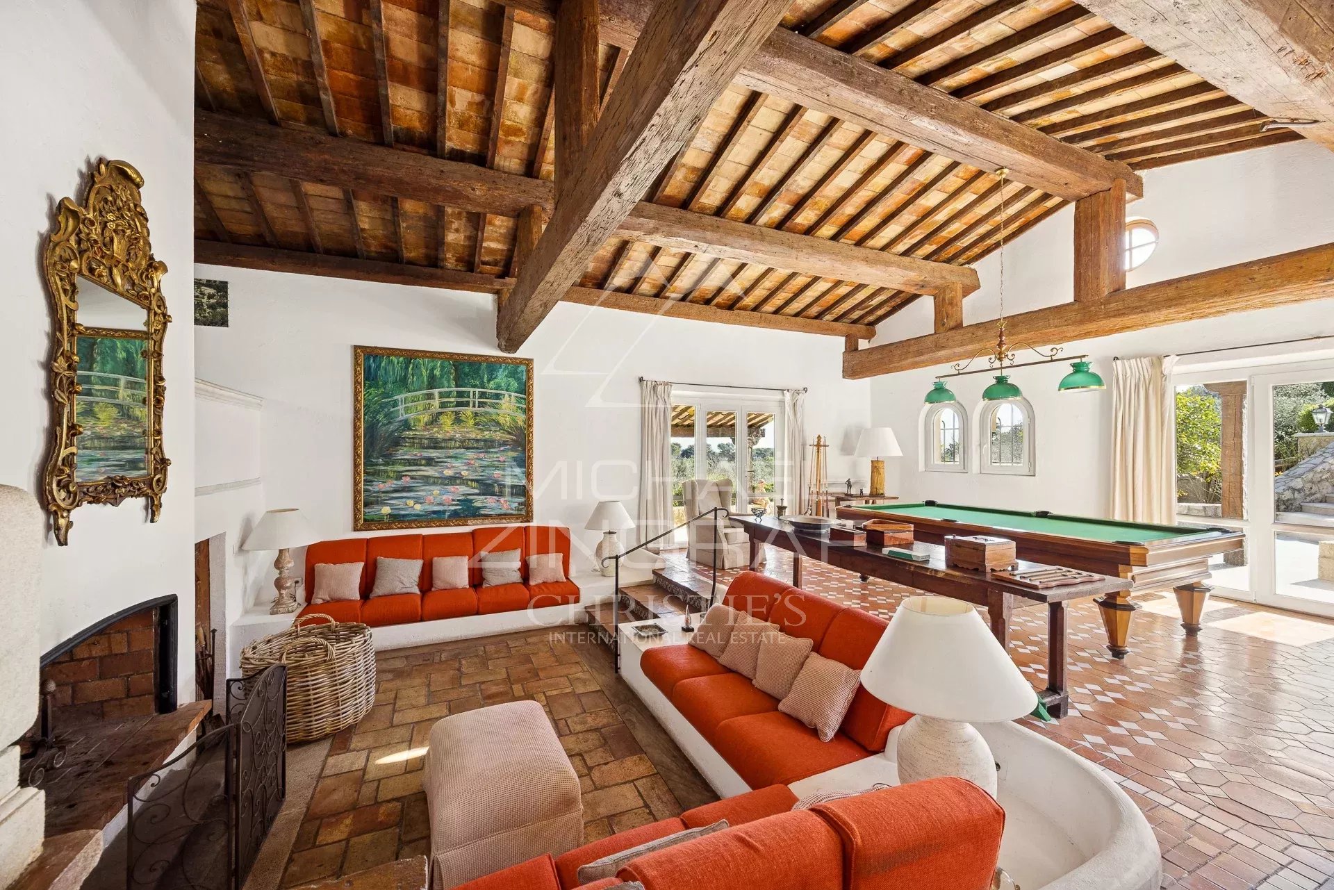 6 Bedroom Villa/Townhouse's Image 5