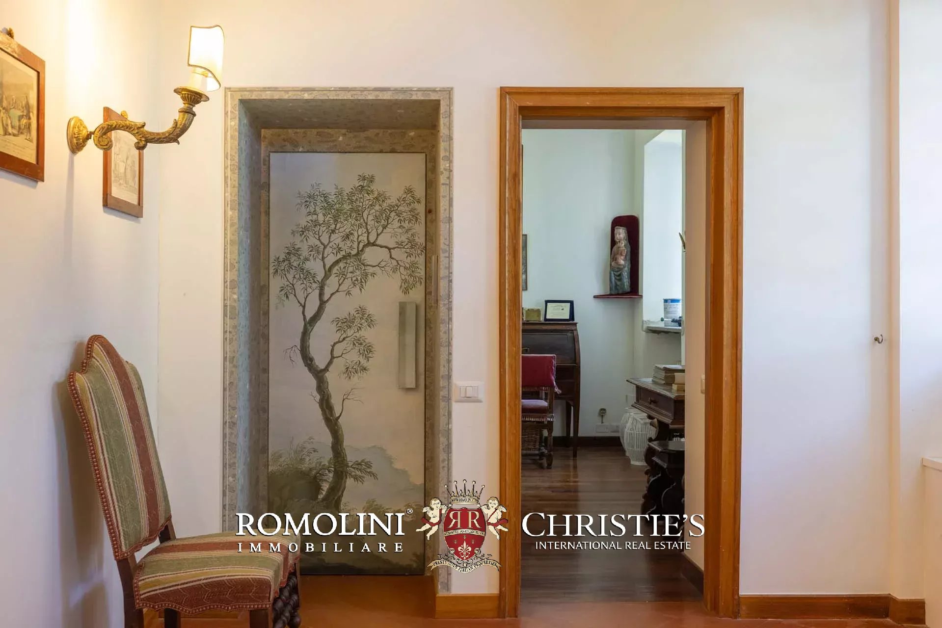 30 Bedroom Villa/Townhouse's Image 36