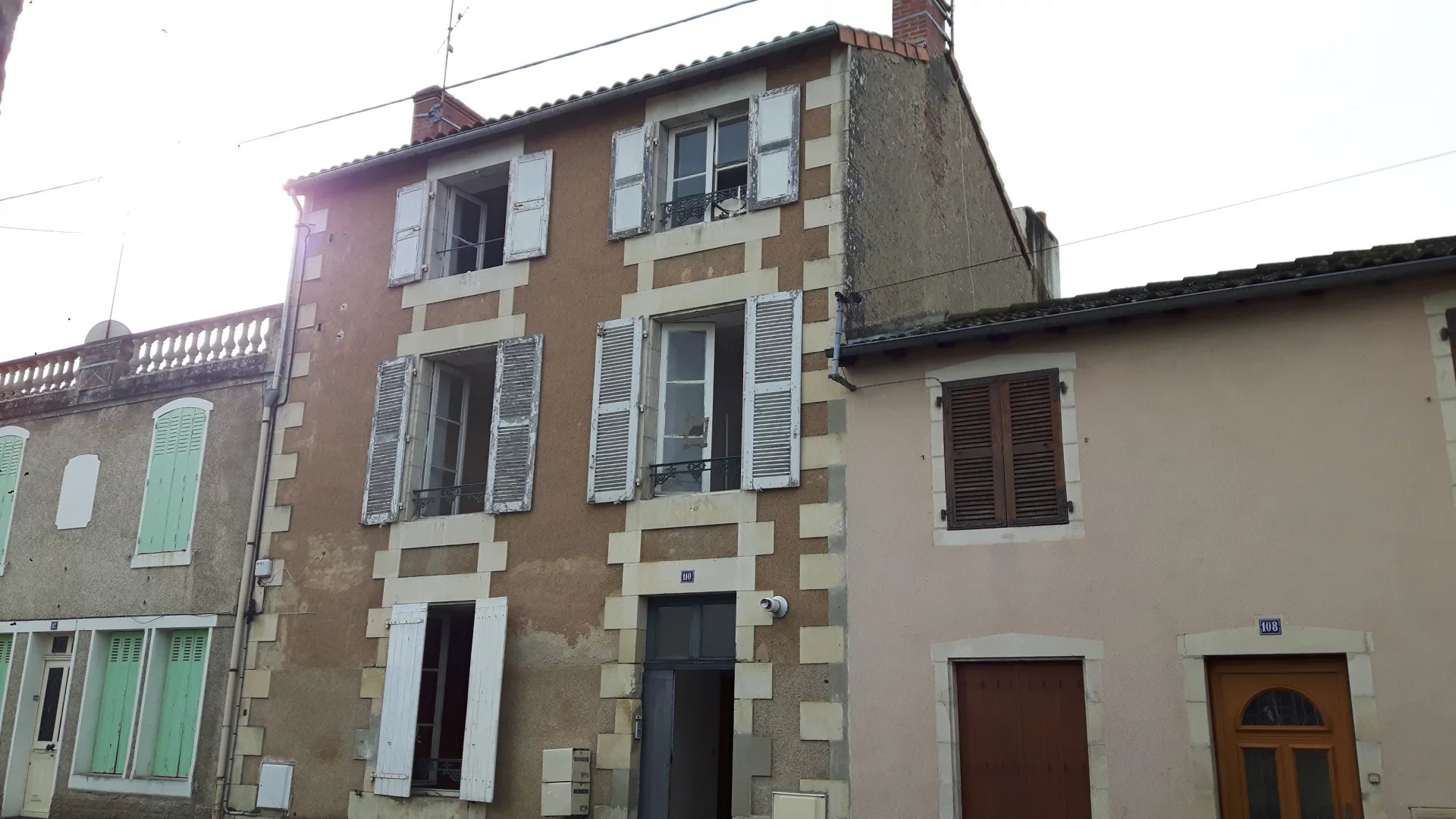Maison de ville avec 2 appartements