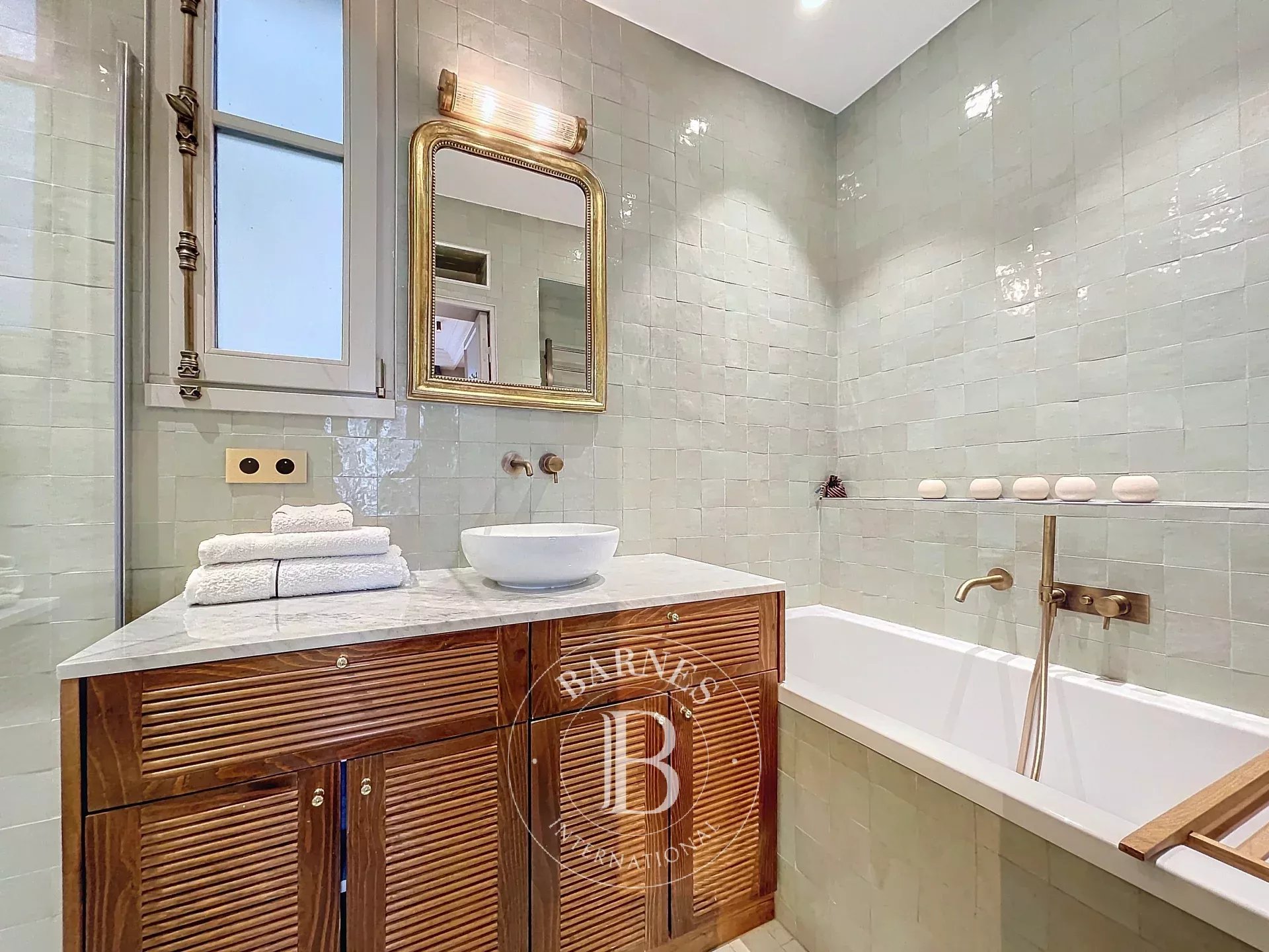 Daire Paris 18ème - picture 13