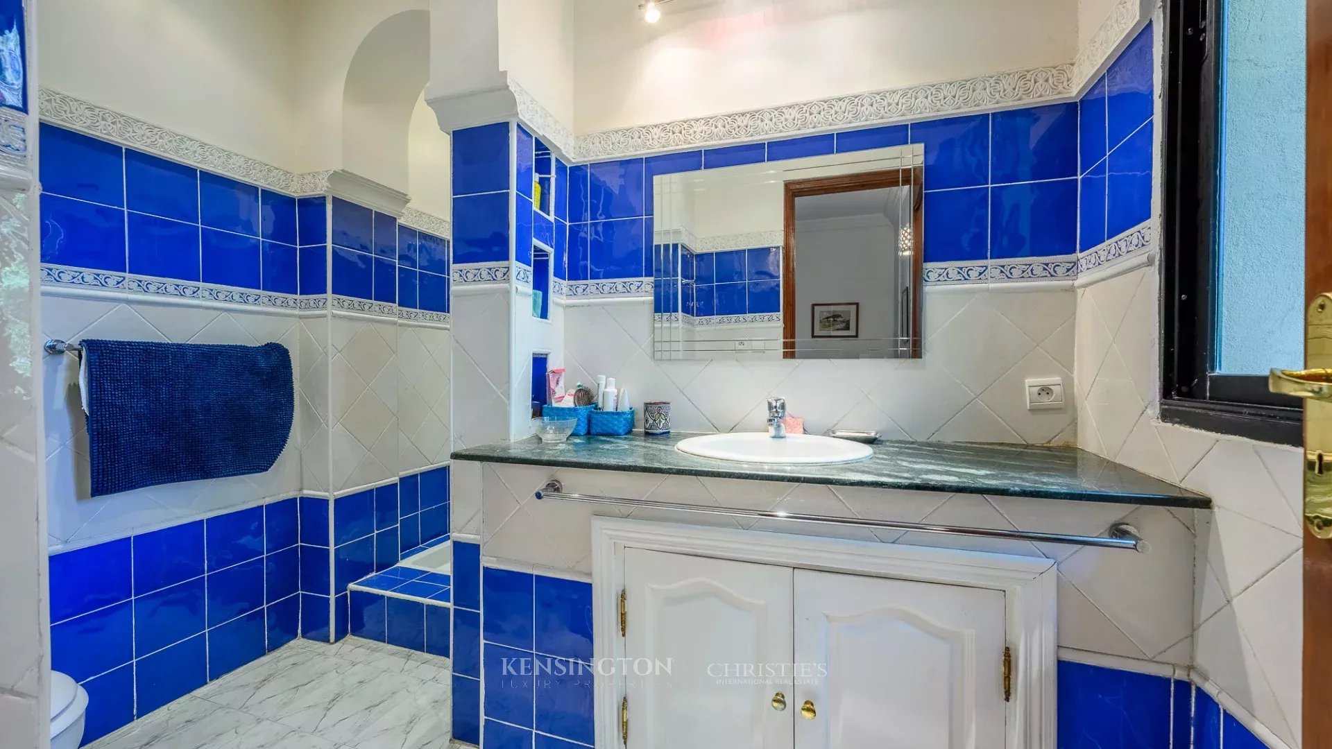5 Bedroom Villa/Townhouse's Image 31