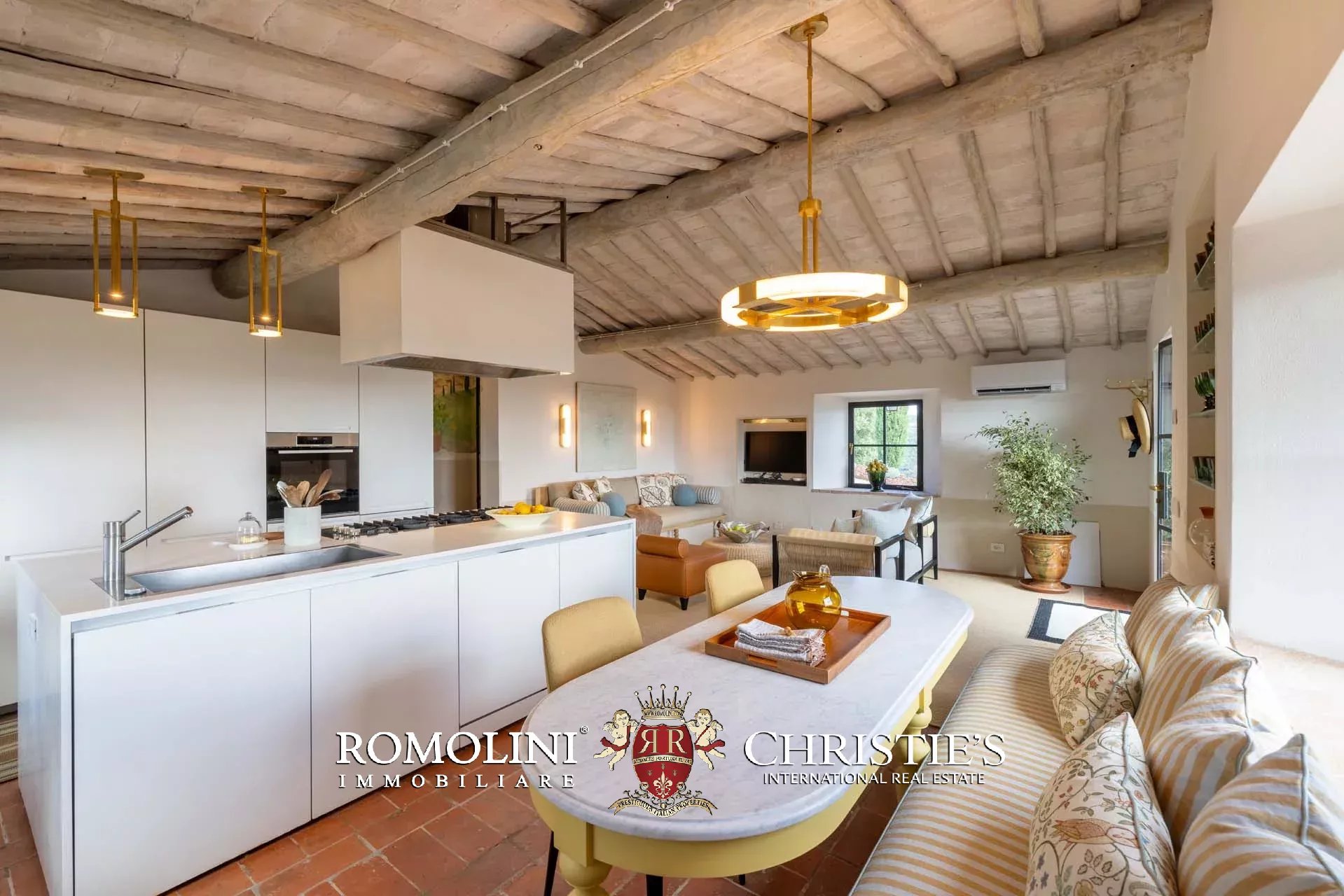 4 Bedroom Villa/Townhouse's Image 55