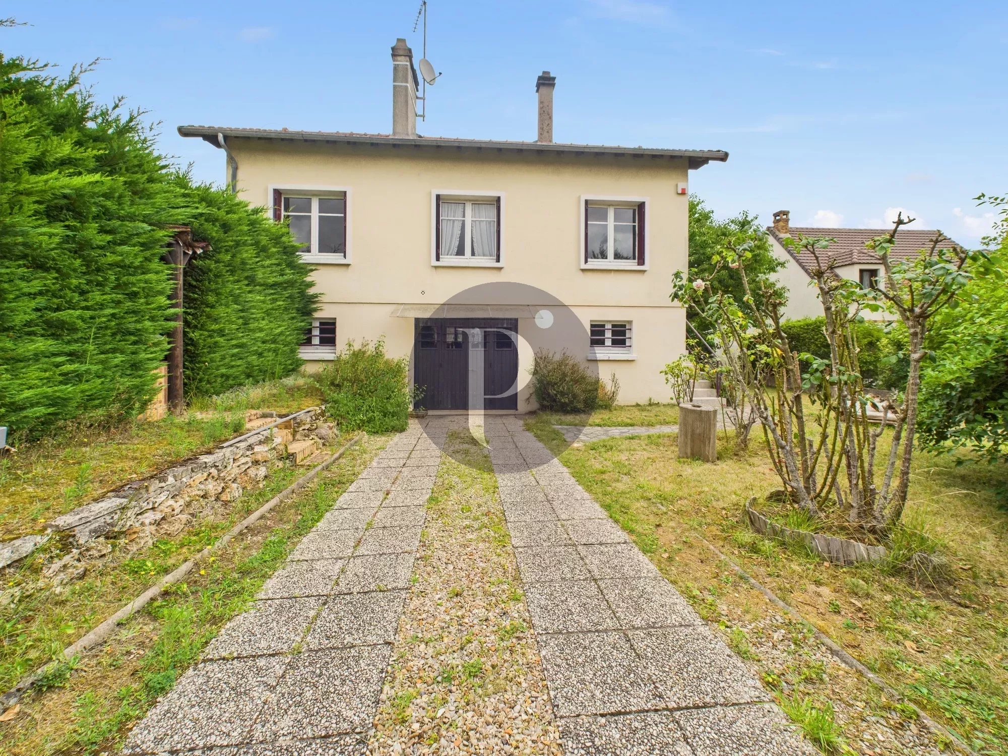 vente-terrain-4-pieces-verrieres-le-buisson-86127164