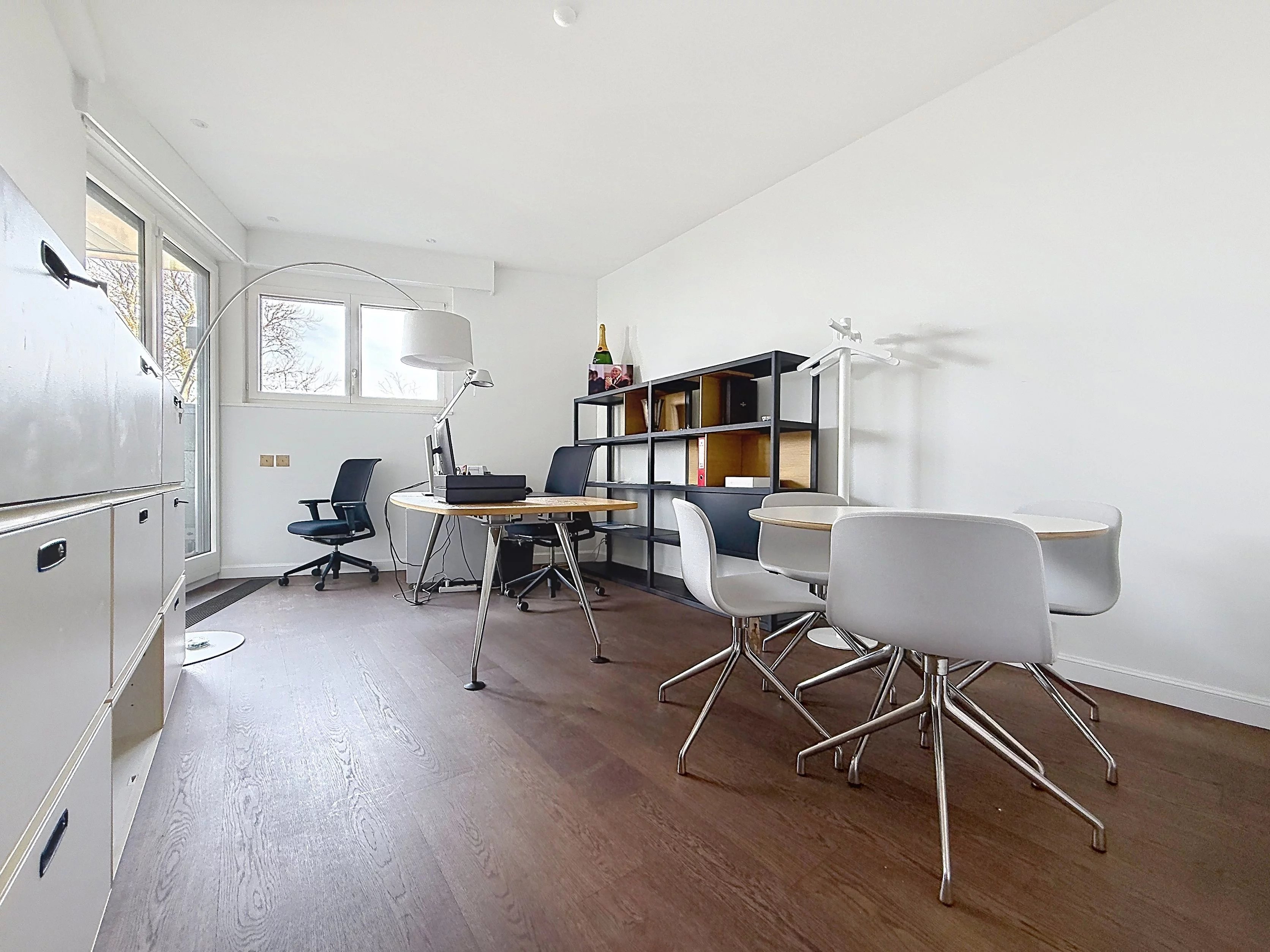 Exceptional Apartment with Panoramic Views – Cologny