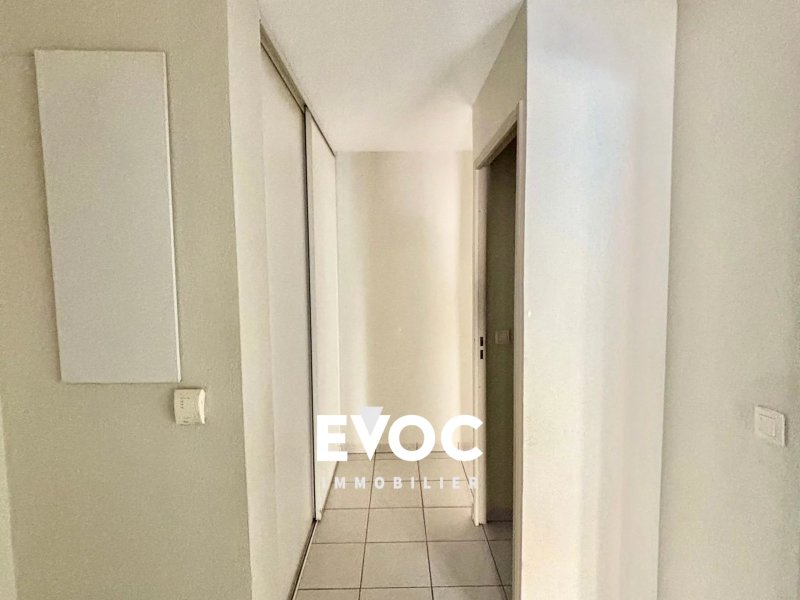 Photo 6 — Exclusivité - Vente - Sète - Appartement trois pièces avec terrasse et stationnement