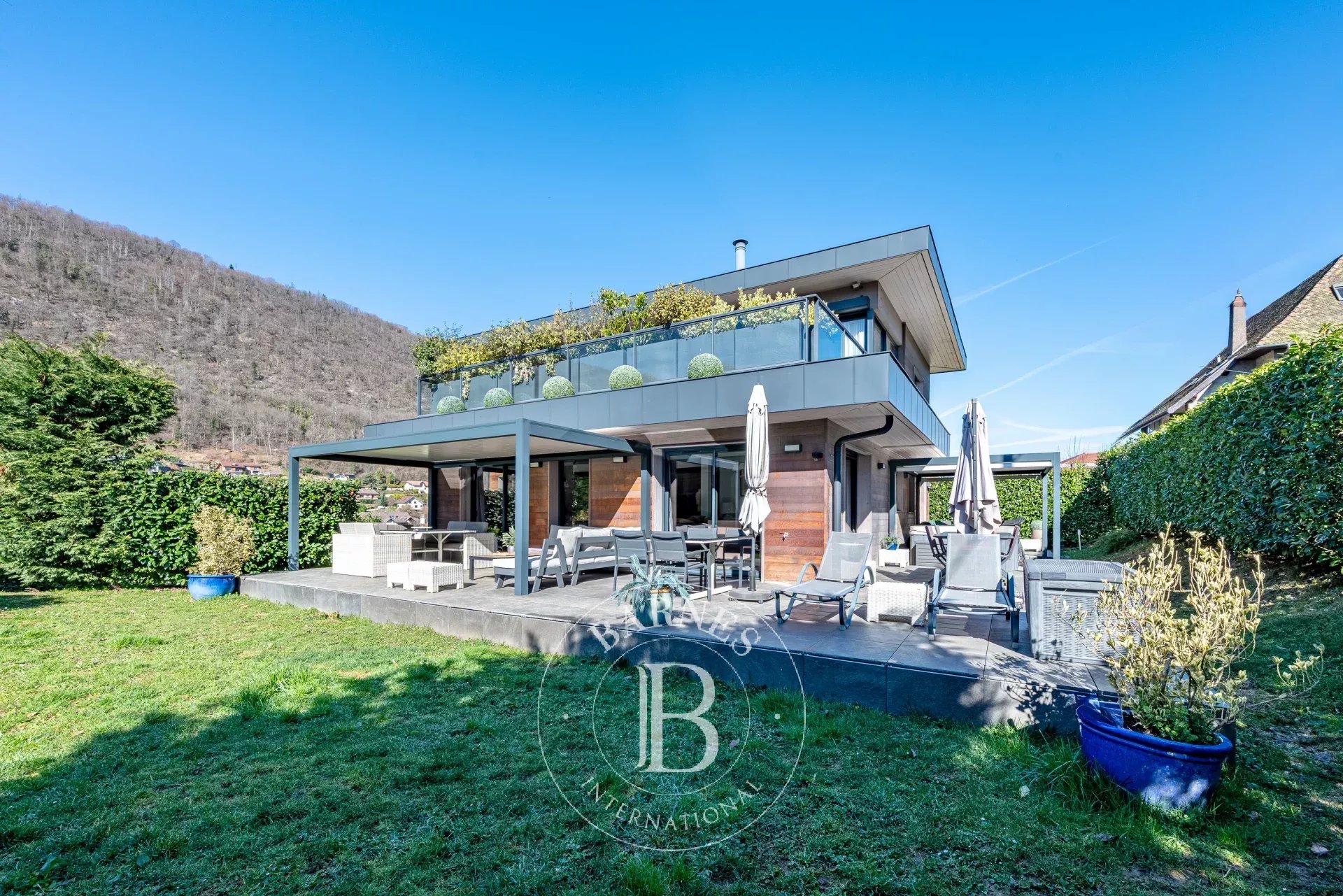 Villa Sevrier  -  ref 86736707 (picture 1)