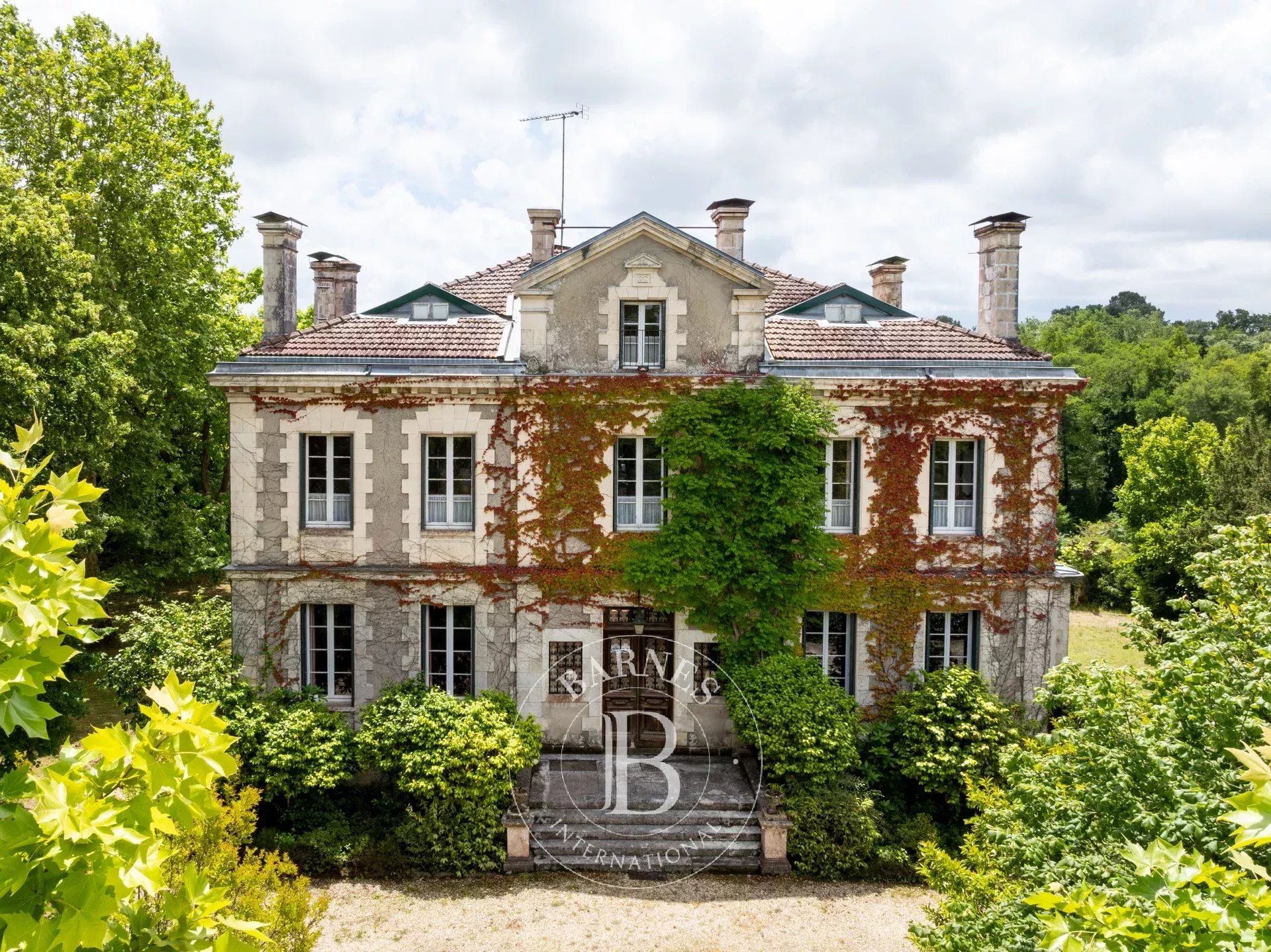 Maison de village Onesse-Laharie  -  ref 85148876 (picture 1)
