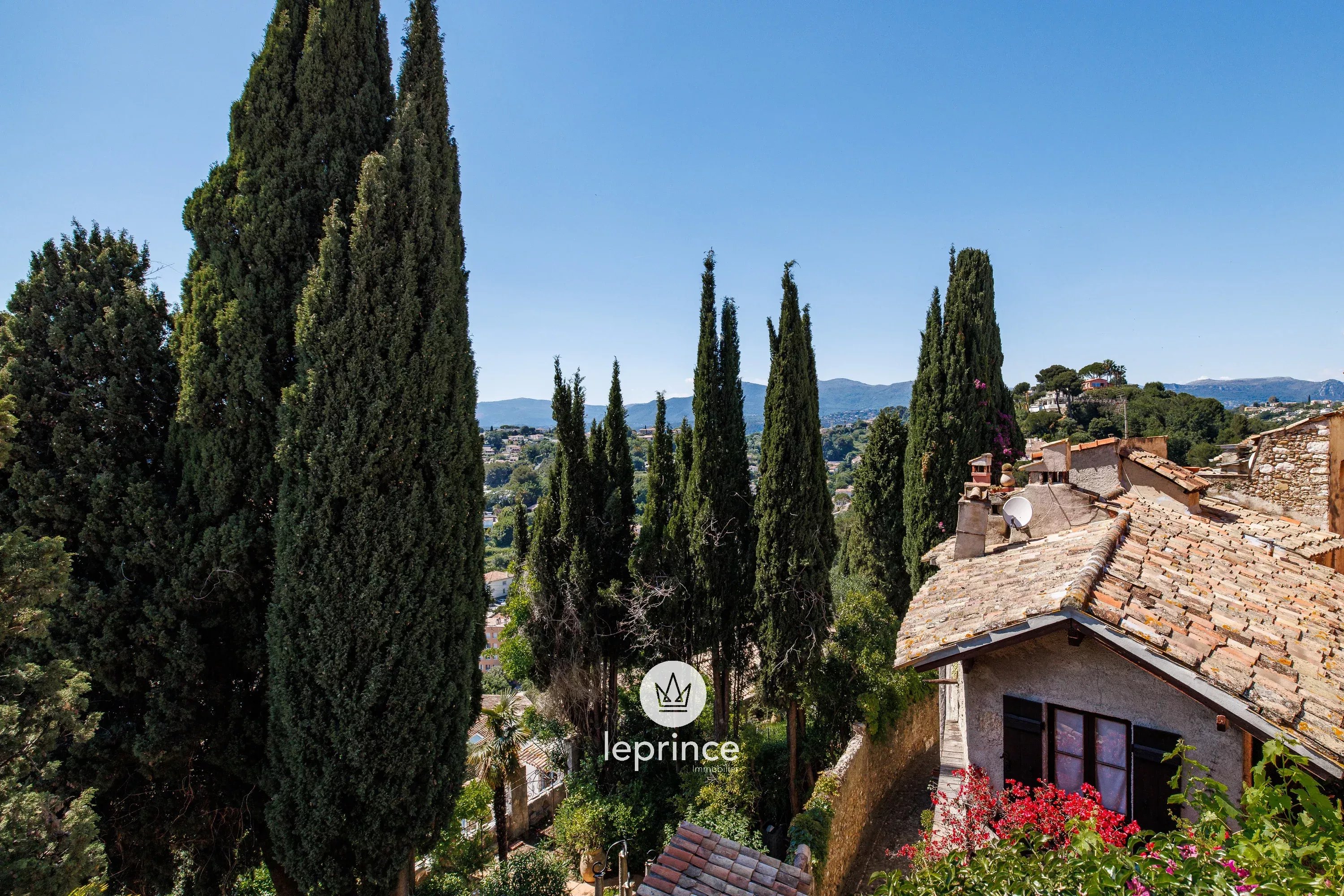 Haut de Cagnes - Historic House - Sea View - Provençal Charm