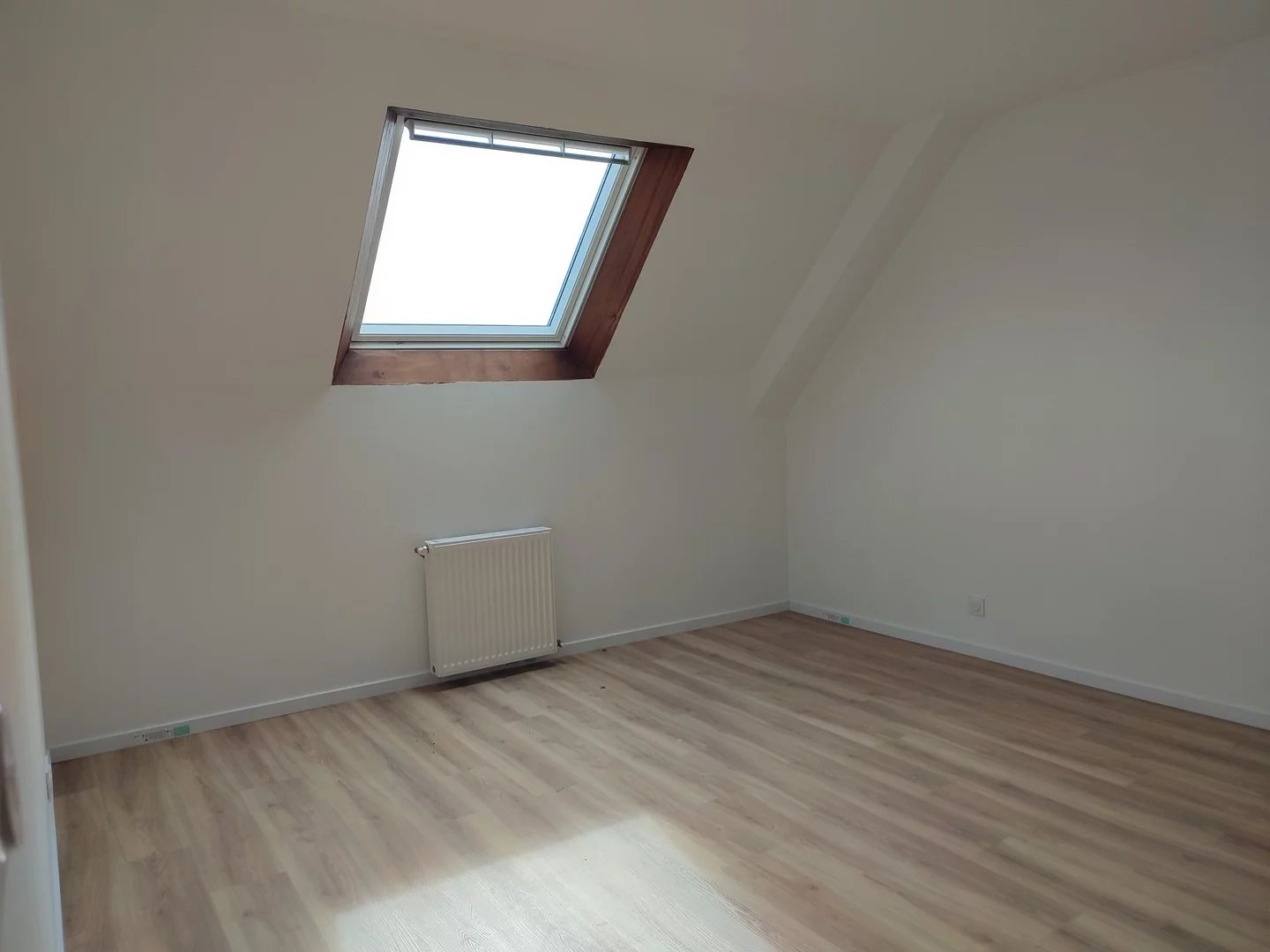 MAISON T6- SAINT CARNE- EN LOCATION