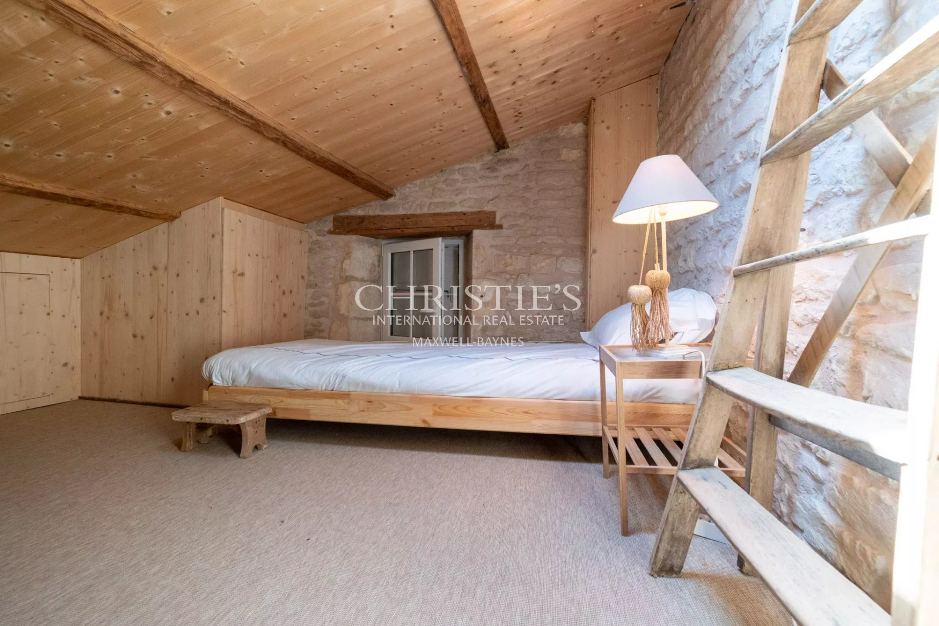 3 Bedroom Villa/Townhouse's Image 8