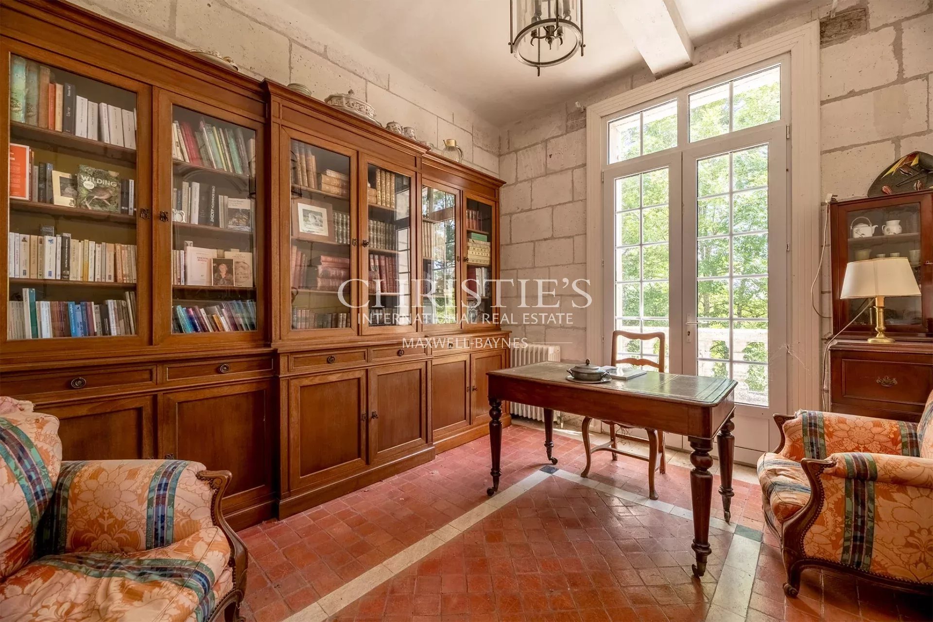 14 Bedroom Villa/Townhouse's Image 34