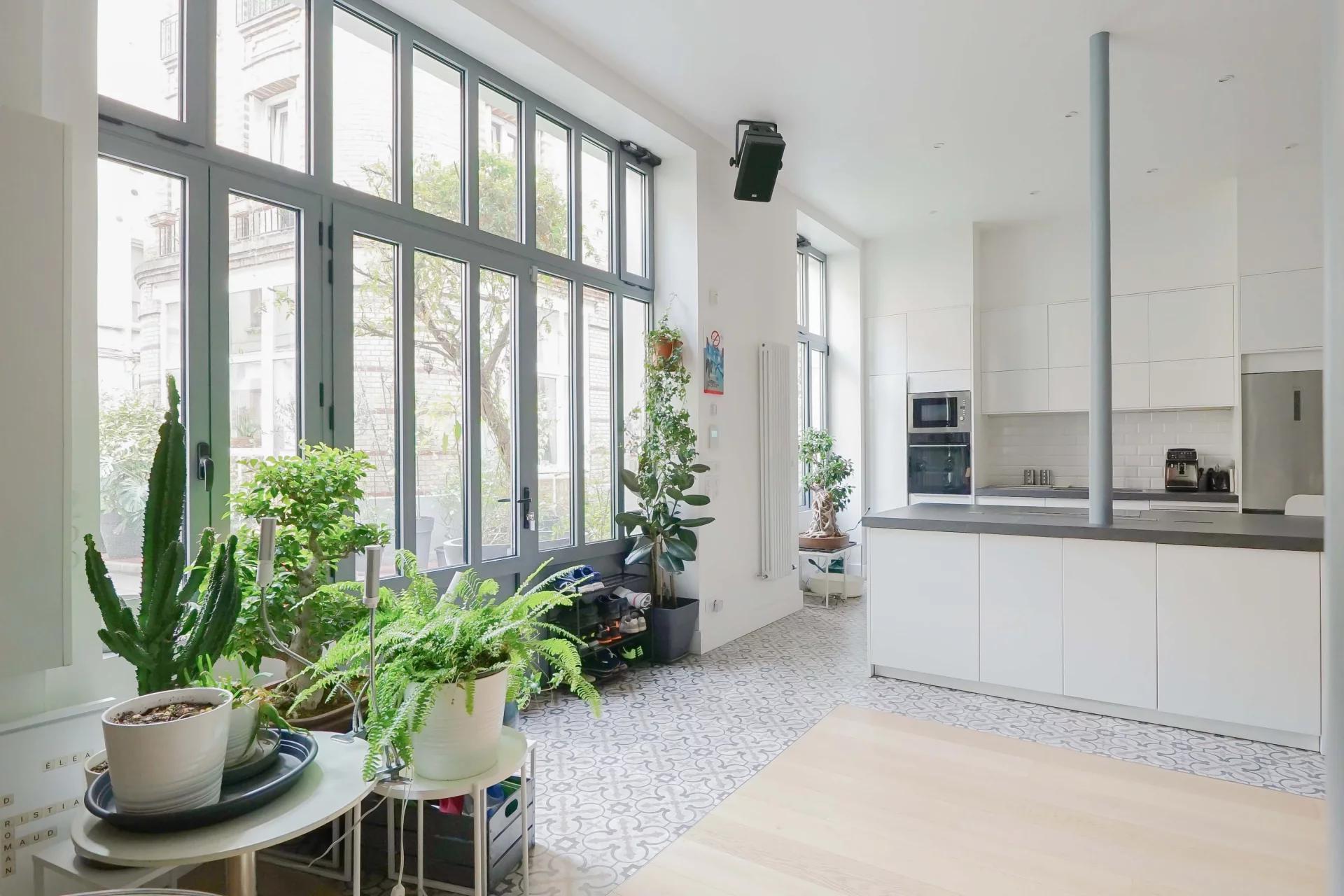 Paris 18e - RUE DOUDEAUVILLE