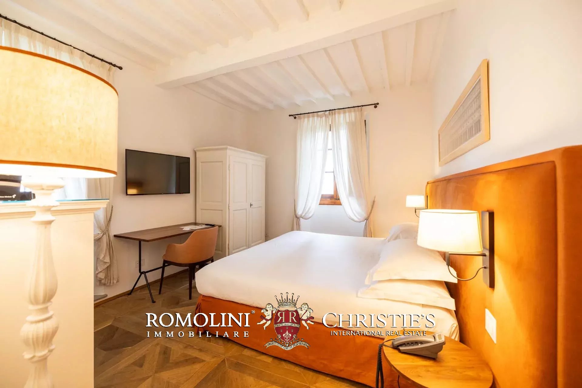 37 Bedroom Villa/Townhouse's Image 61