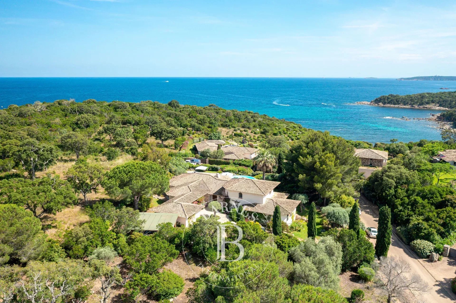 Porto-Vecchio  - Villa  5 Chambres - picture 4