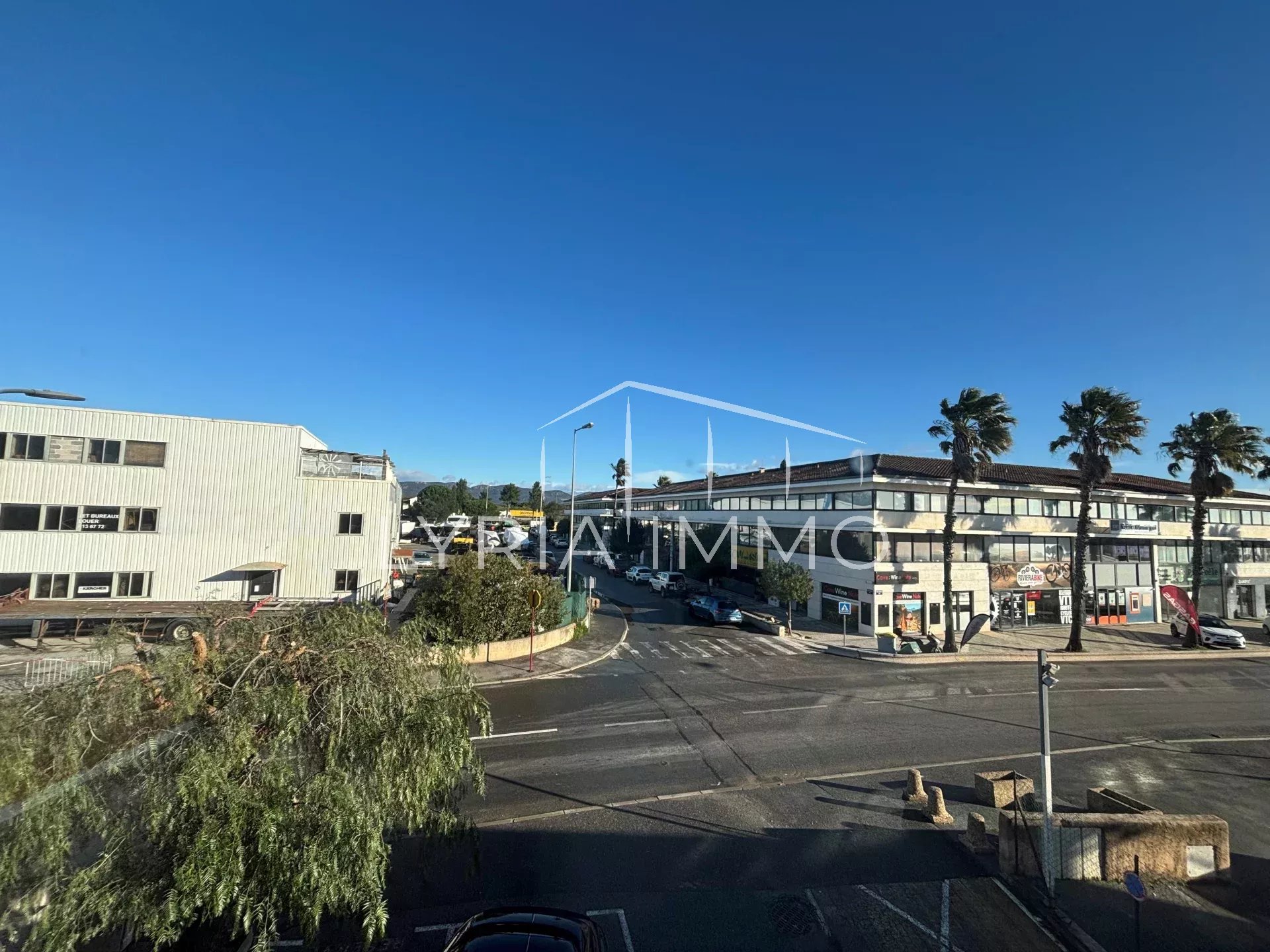 Agence immobilière de 