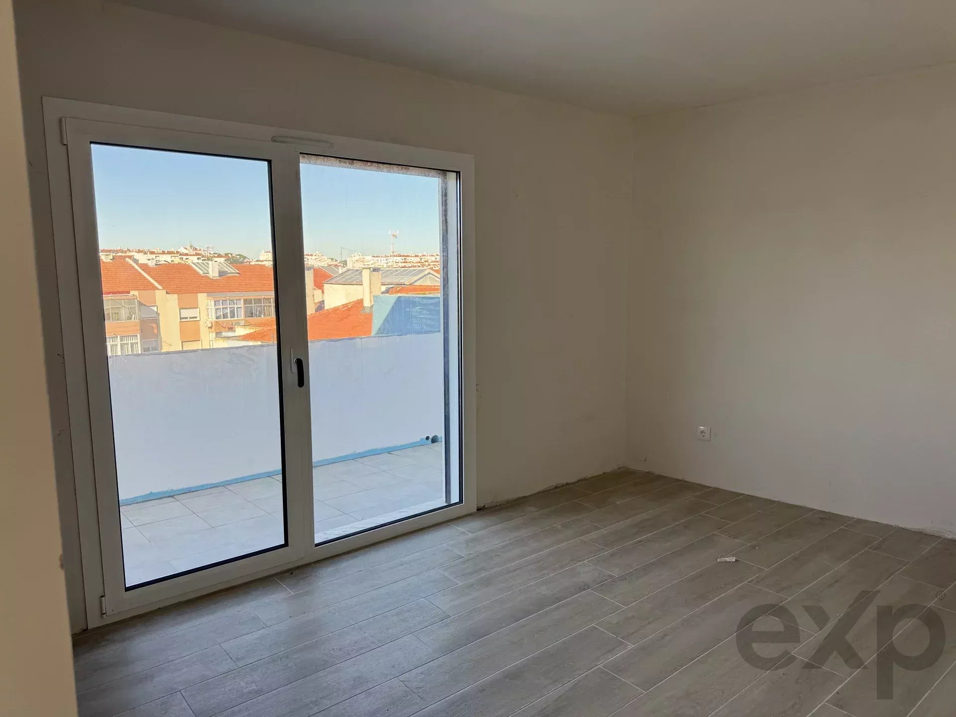 Modern 3-bedroom apartment with 142m² in Seixal 85506239 image 6