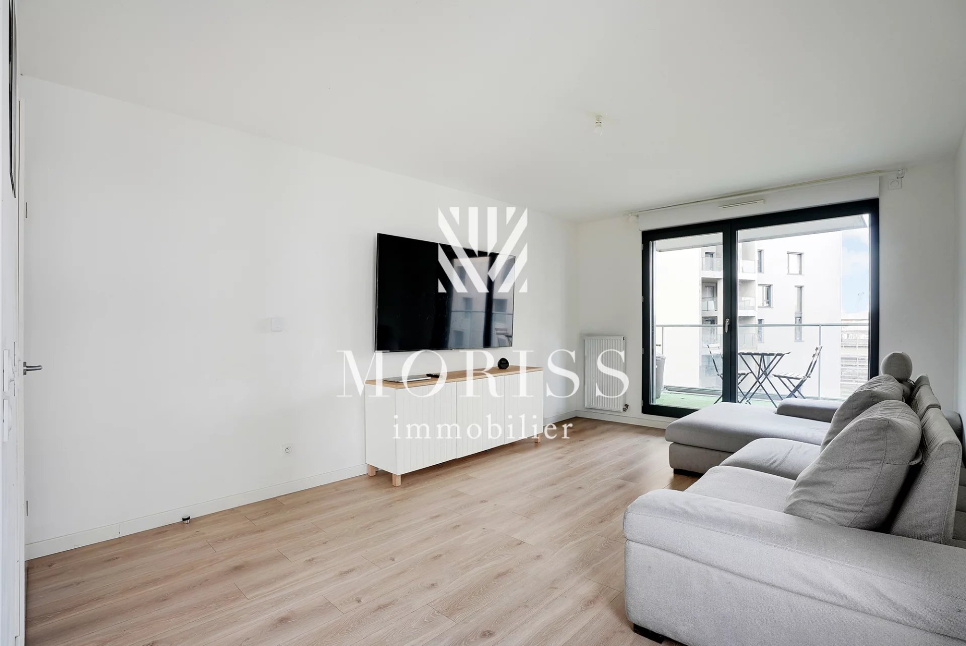 ASNIÈRES - Appartement 3 pièces de 62 M2 + 5 M2 de balcon - Image 1