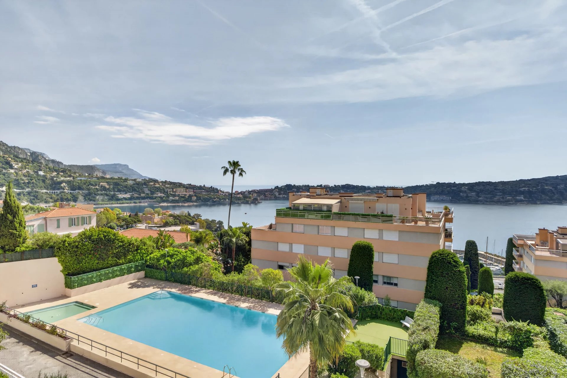 Villefranche-sur-mer - Magnifique 3 Pièces rénové avec cave et parking