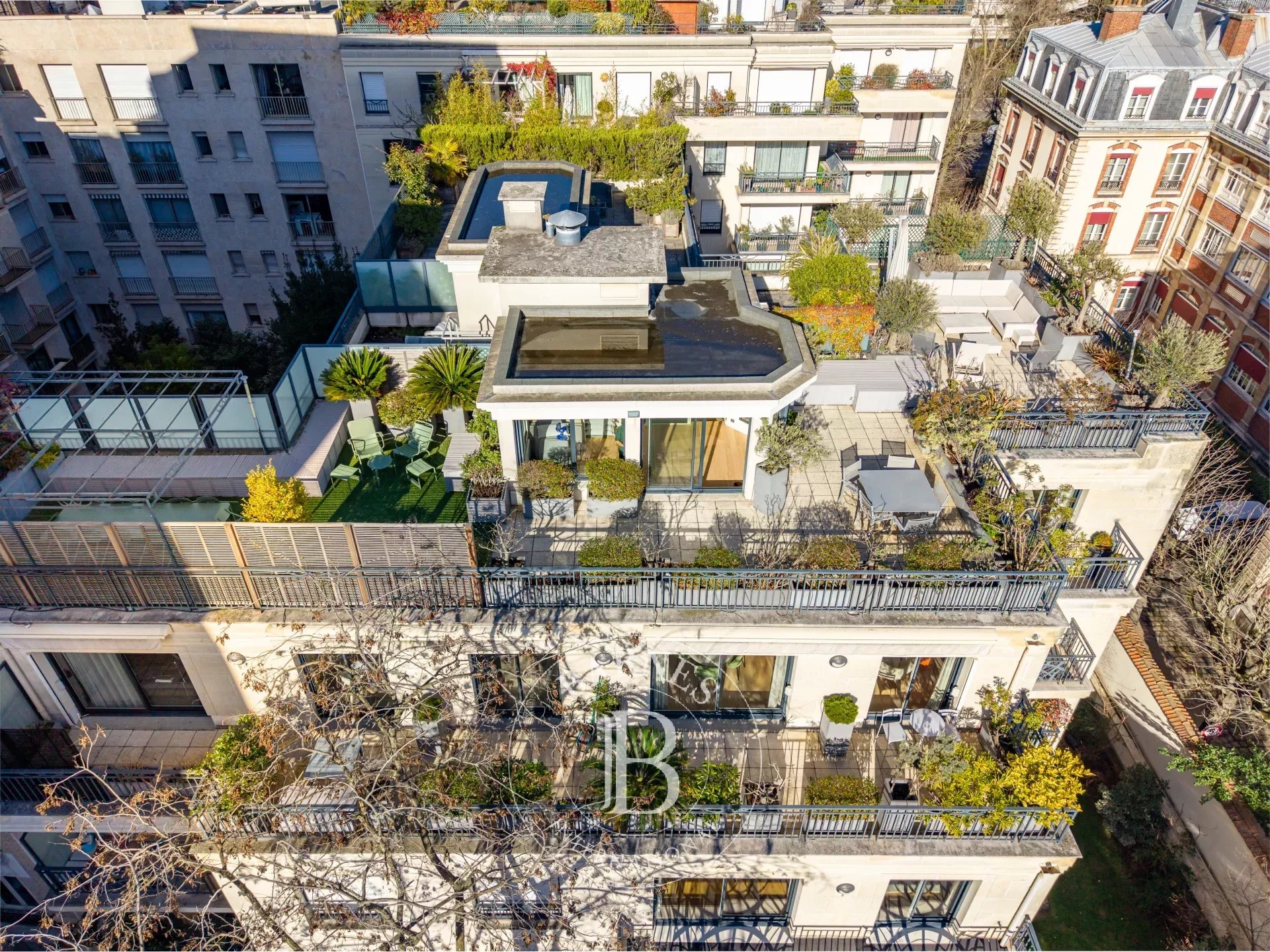 Apartment Neuilly-sur-Seine  -  ref 86736579 (picture 2)