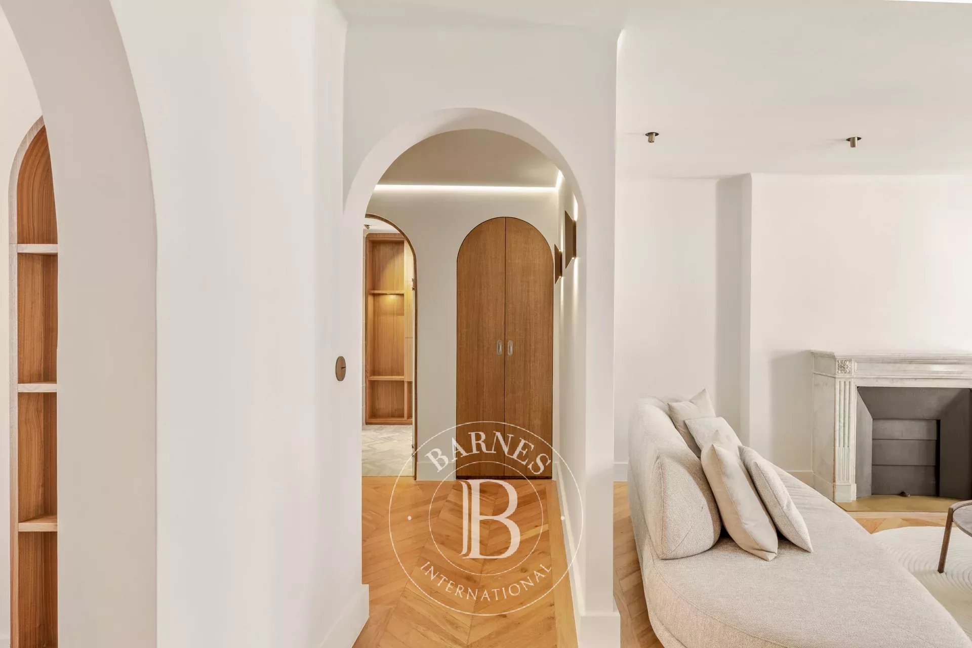 Paris  - Apartment 2 Bedrooms - picture 9