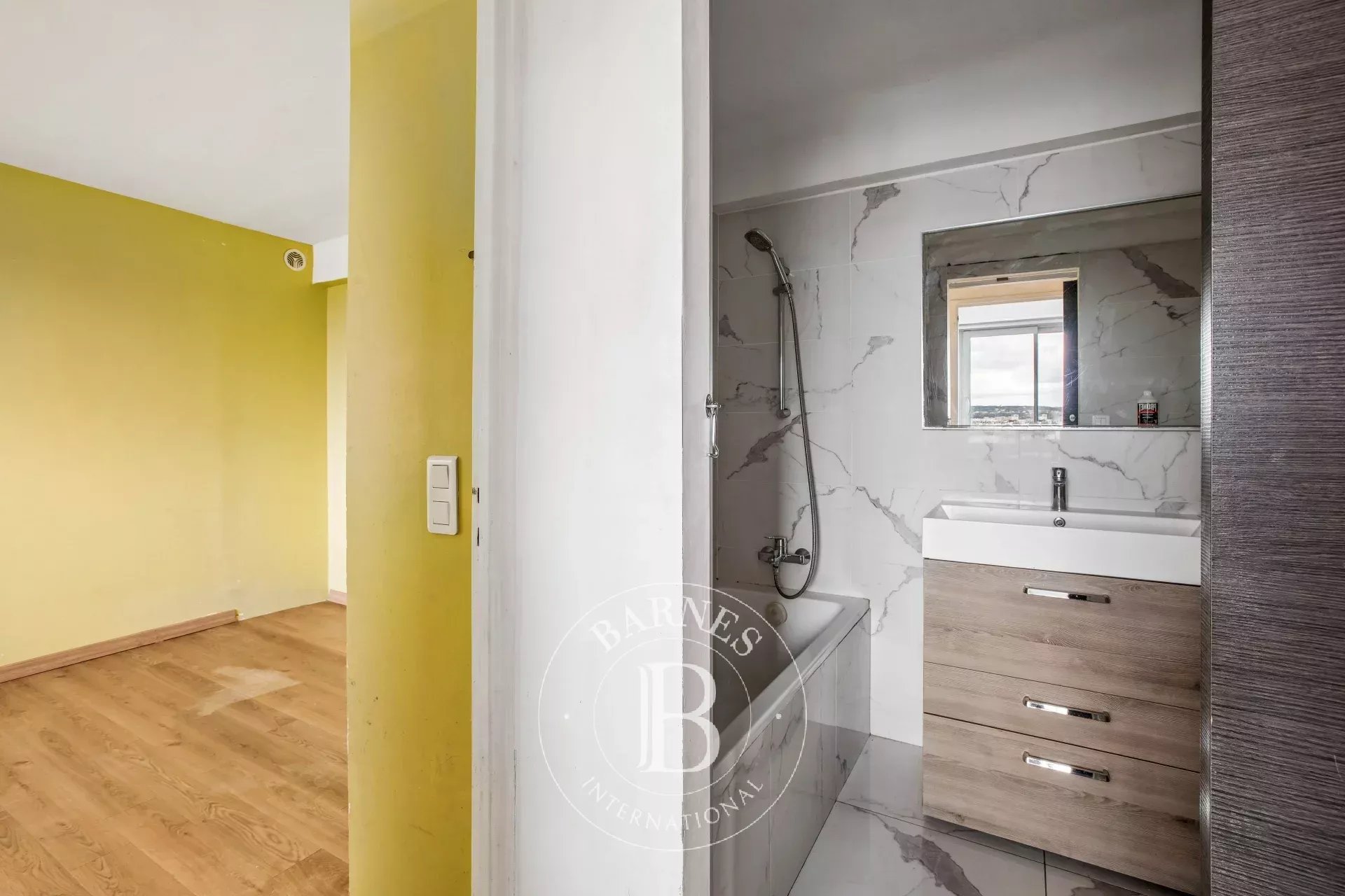 Paris  - Apartment 1 Bedroom - picture 12
