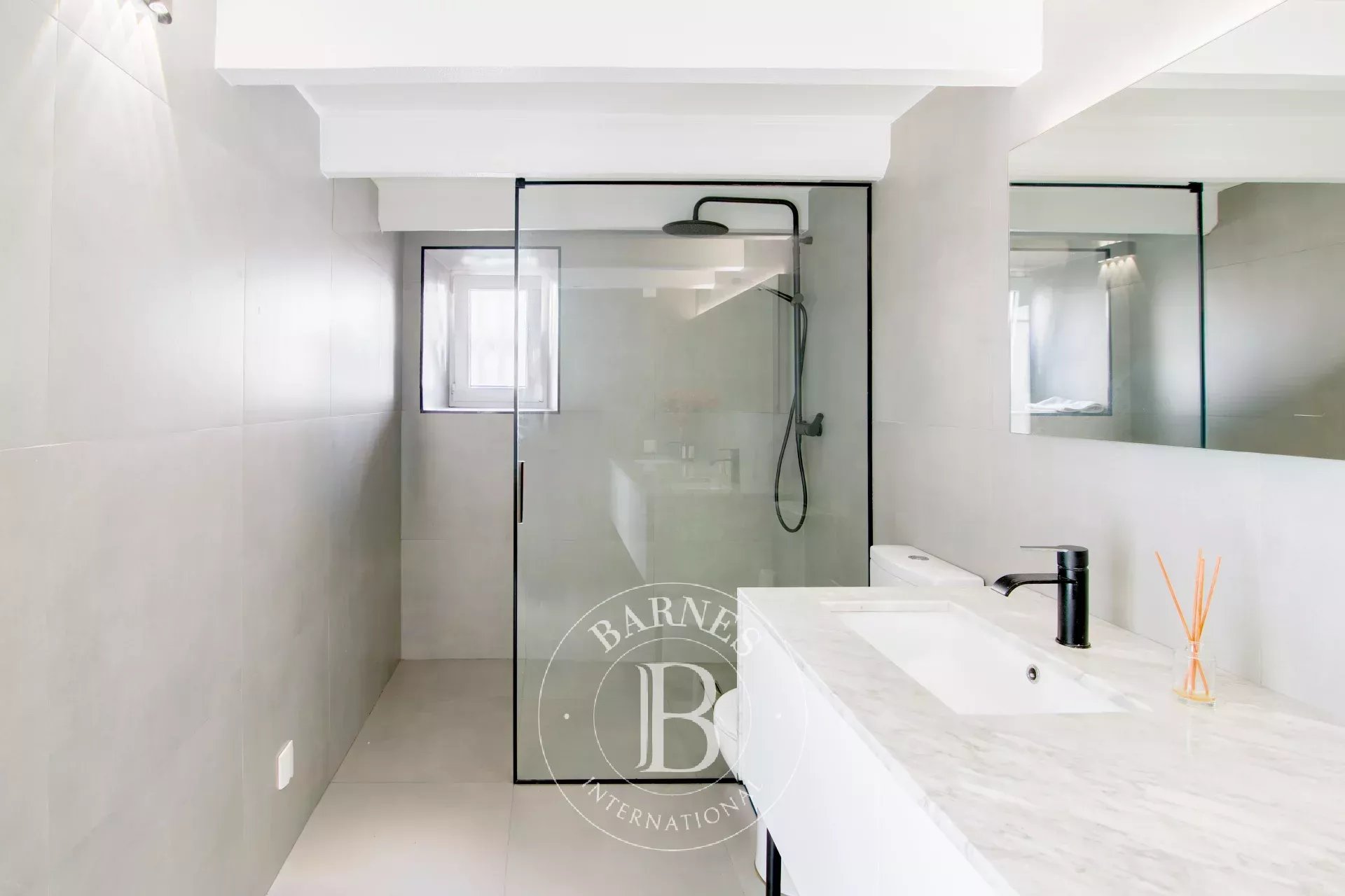 Villa with garden and pool