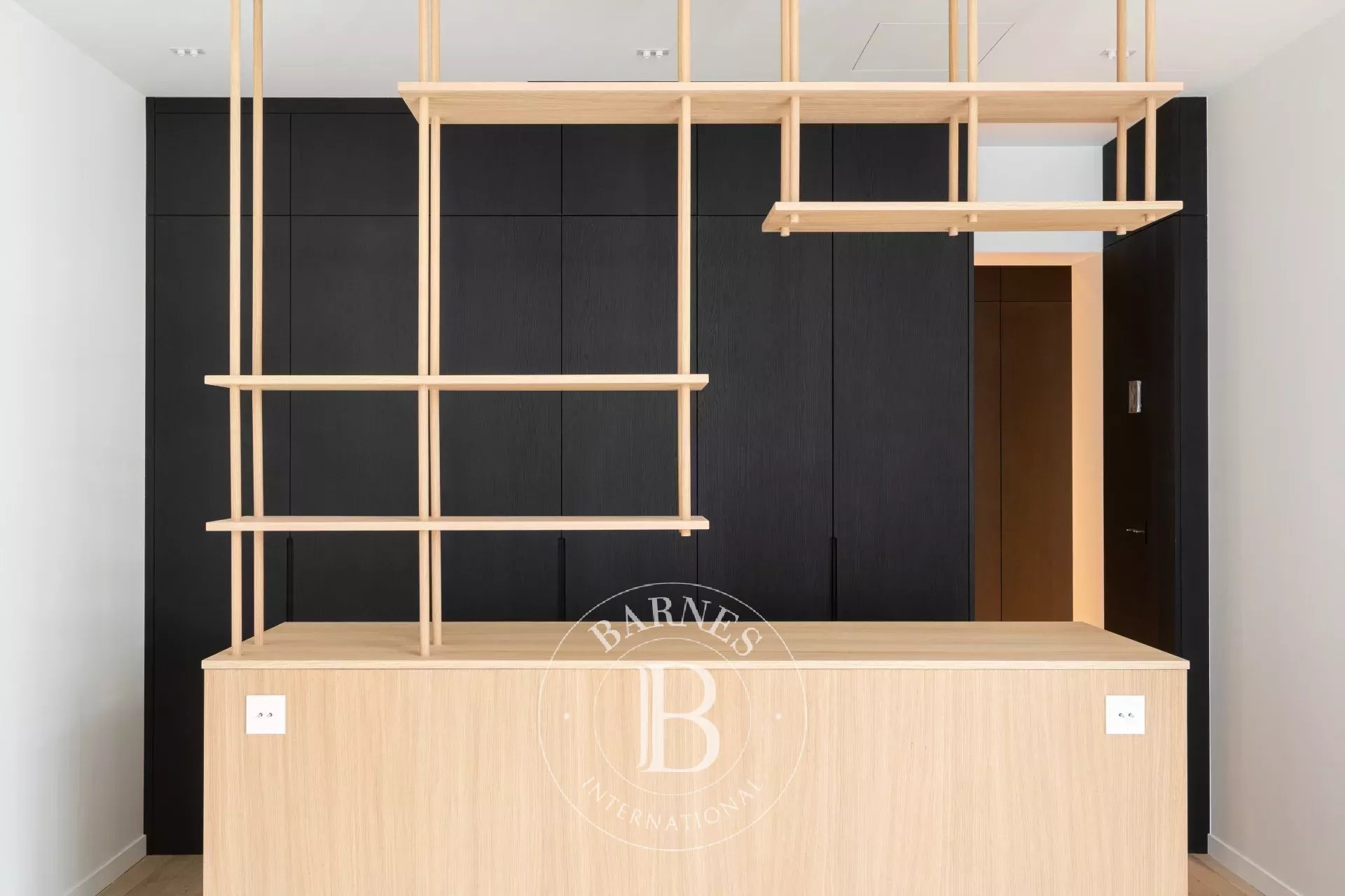 Daire Paris 8ème - picture 14