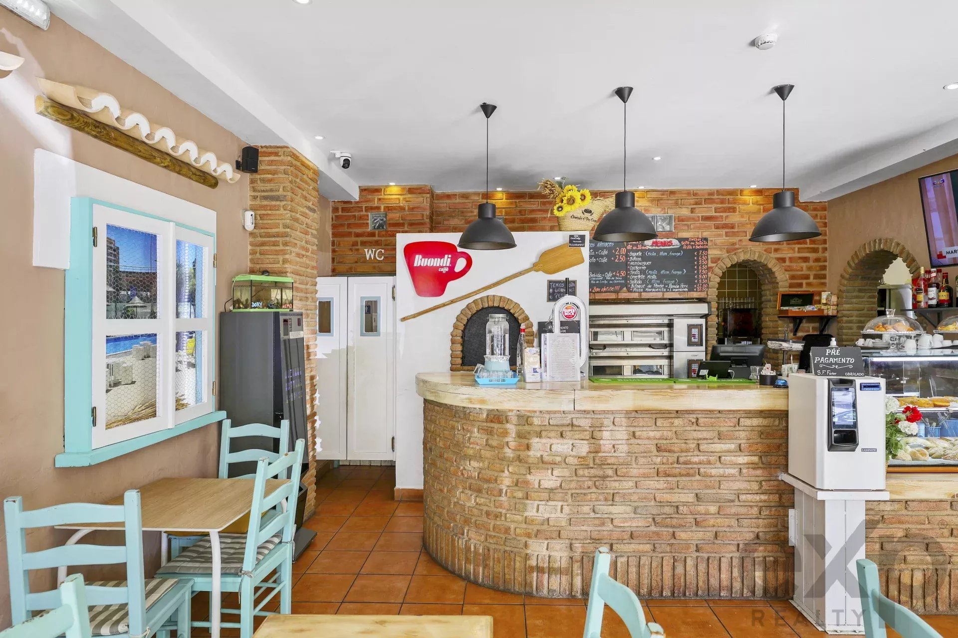 Pastry Shop and Pizzeria, Terrace, Beach Parking 300 M 85506714 image 5