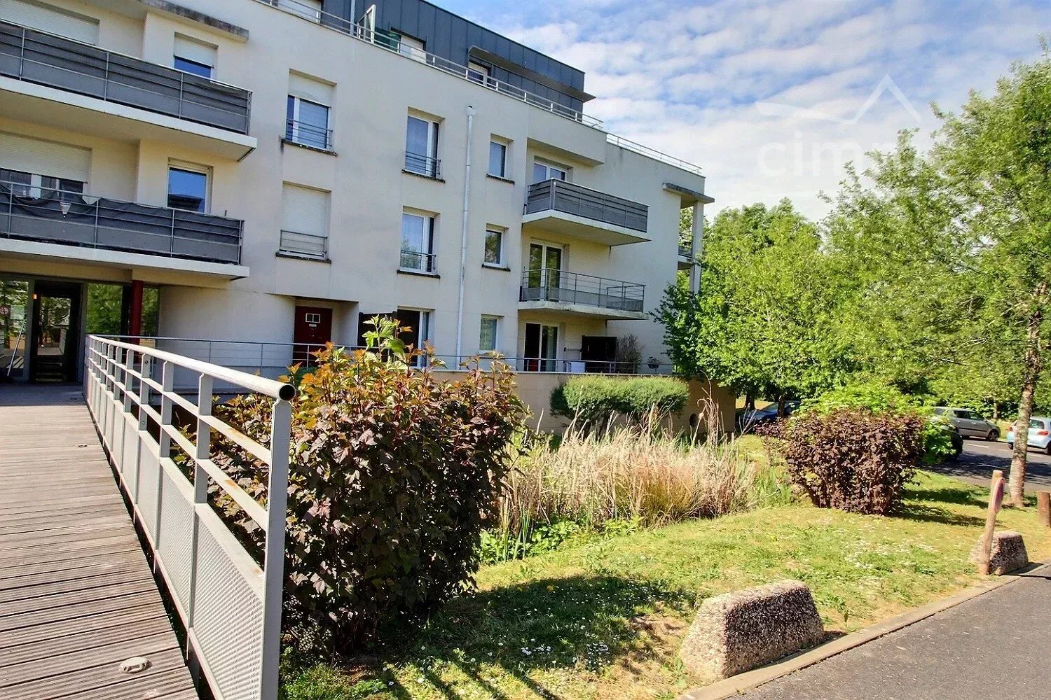 Agence immobilière de Cimm Immobilier BALLAN-MIRE