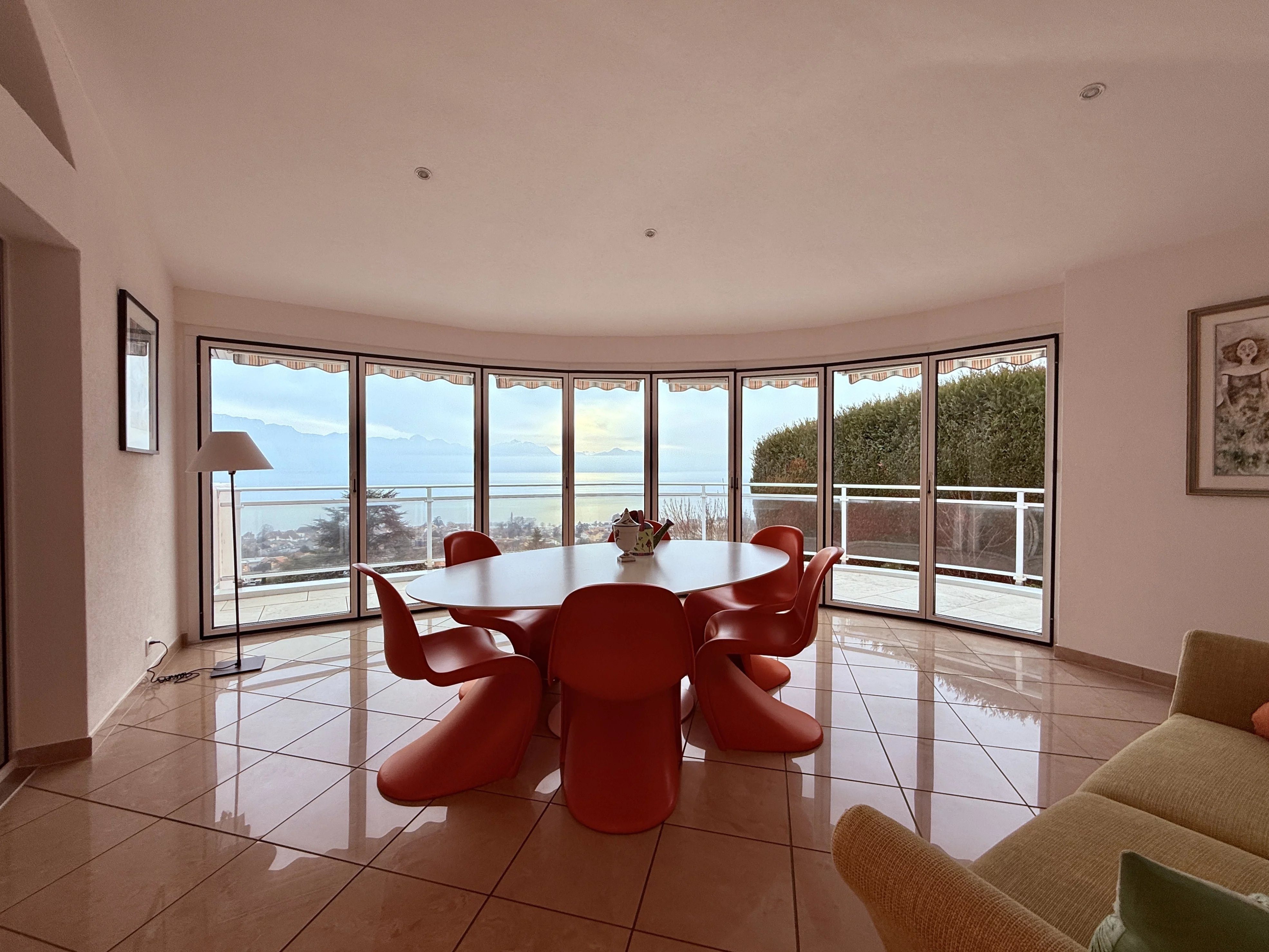 Prestigieuse Propriété d’Architecte avec Vue Panoramique