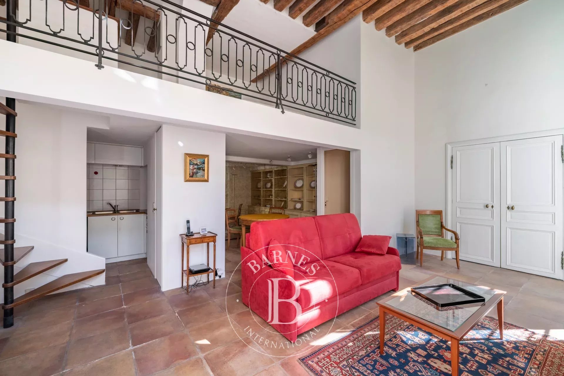 Daire Paris 4ème - picture 5