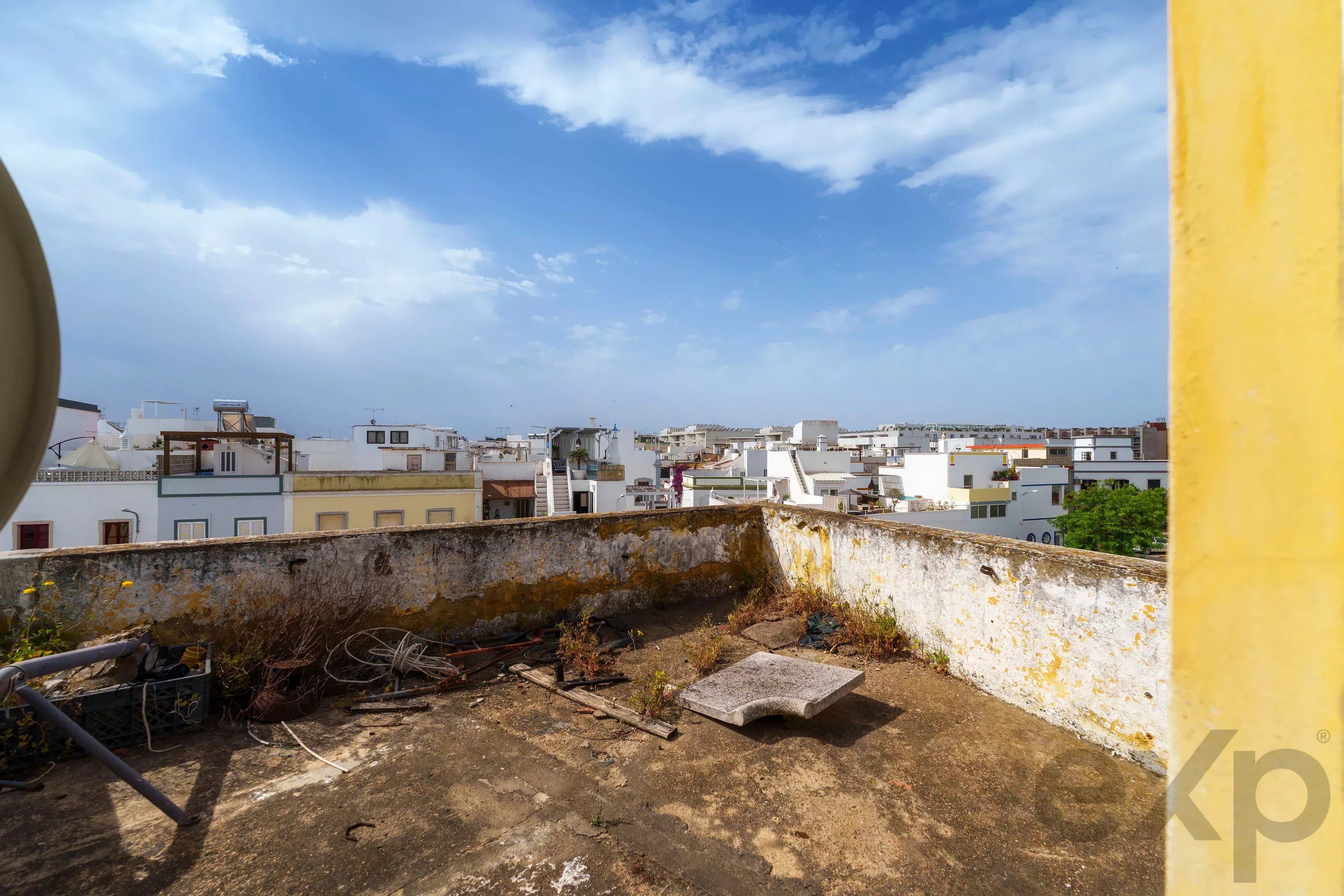 House in the centre of Olhão with approved plans. 87005464 image 30