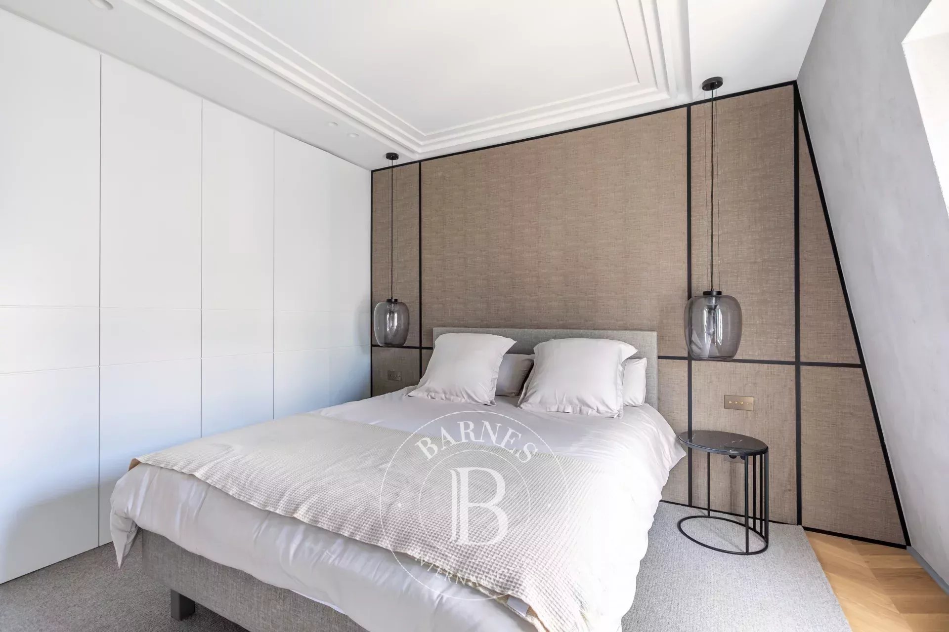 Daire Paris 8ème - picture 14