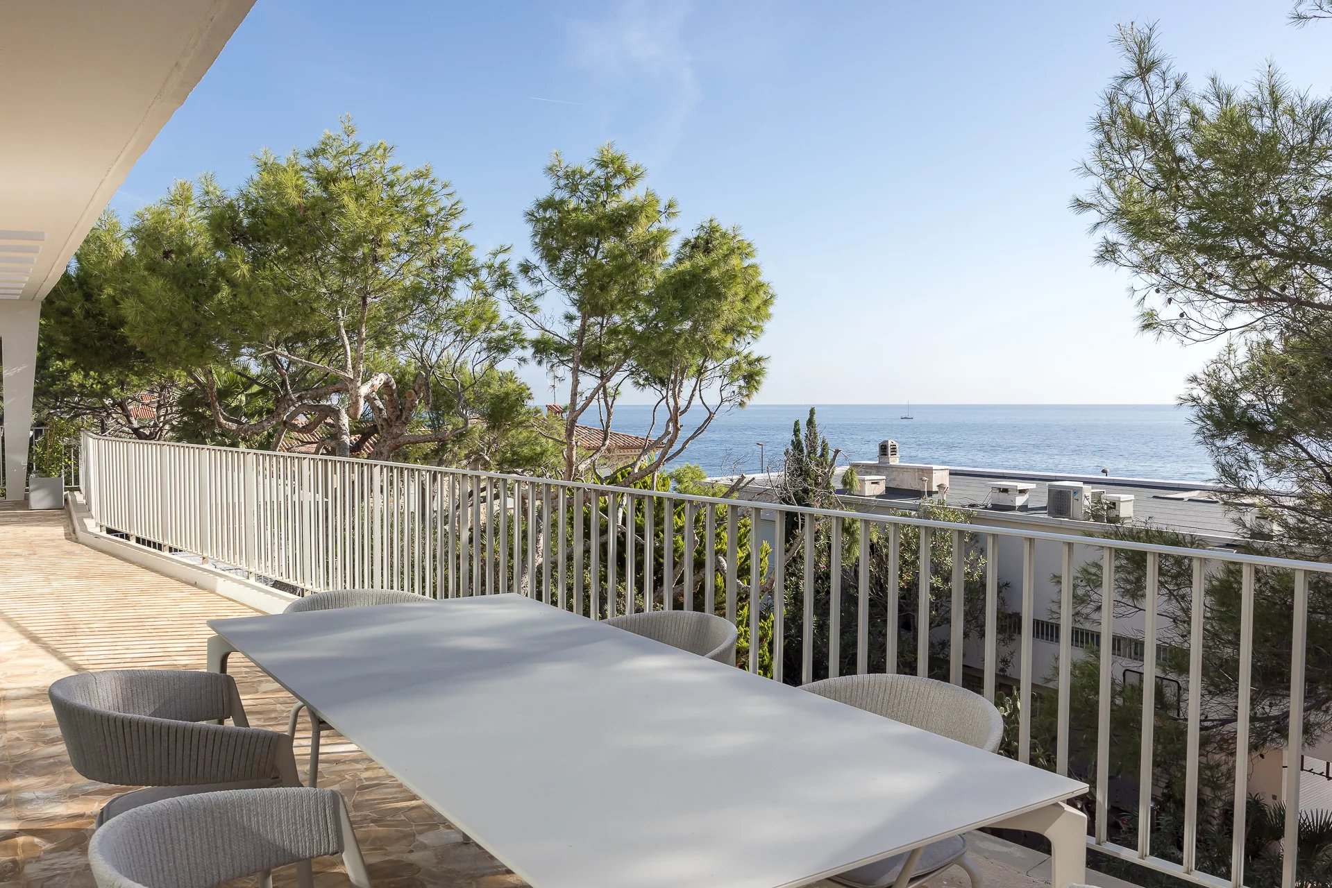 Seasonal rental Villa Antibes