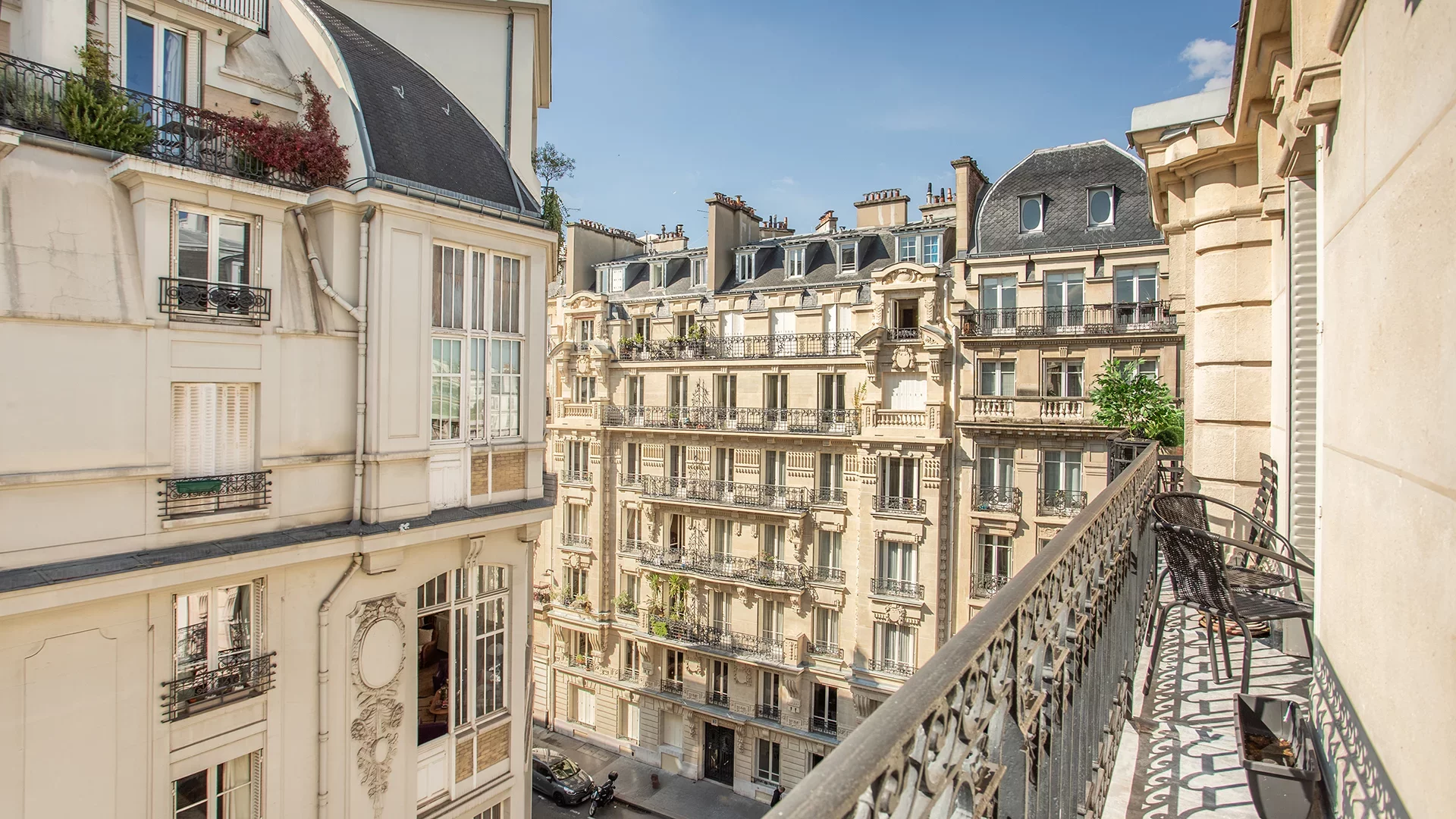 Paris 17e - SERGENT HOFF