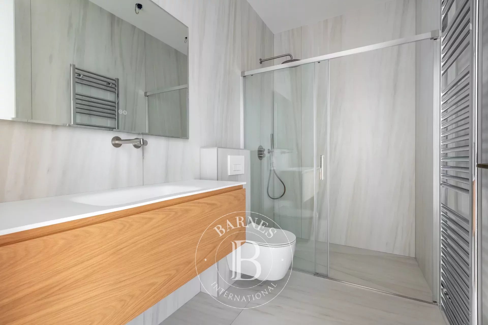 Paris  - Apartment 4 Bedrooms - picture 11