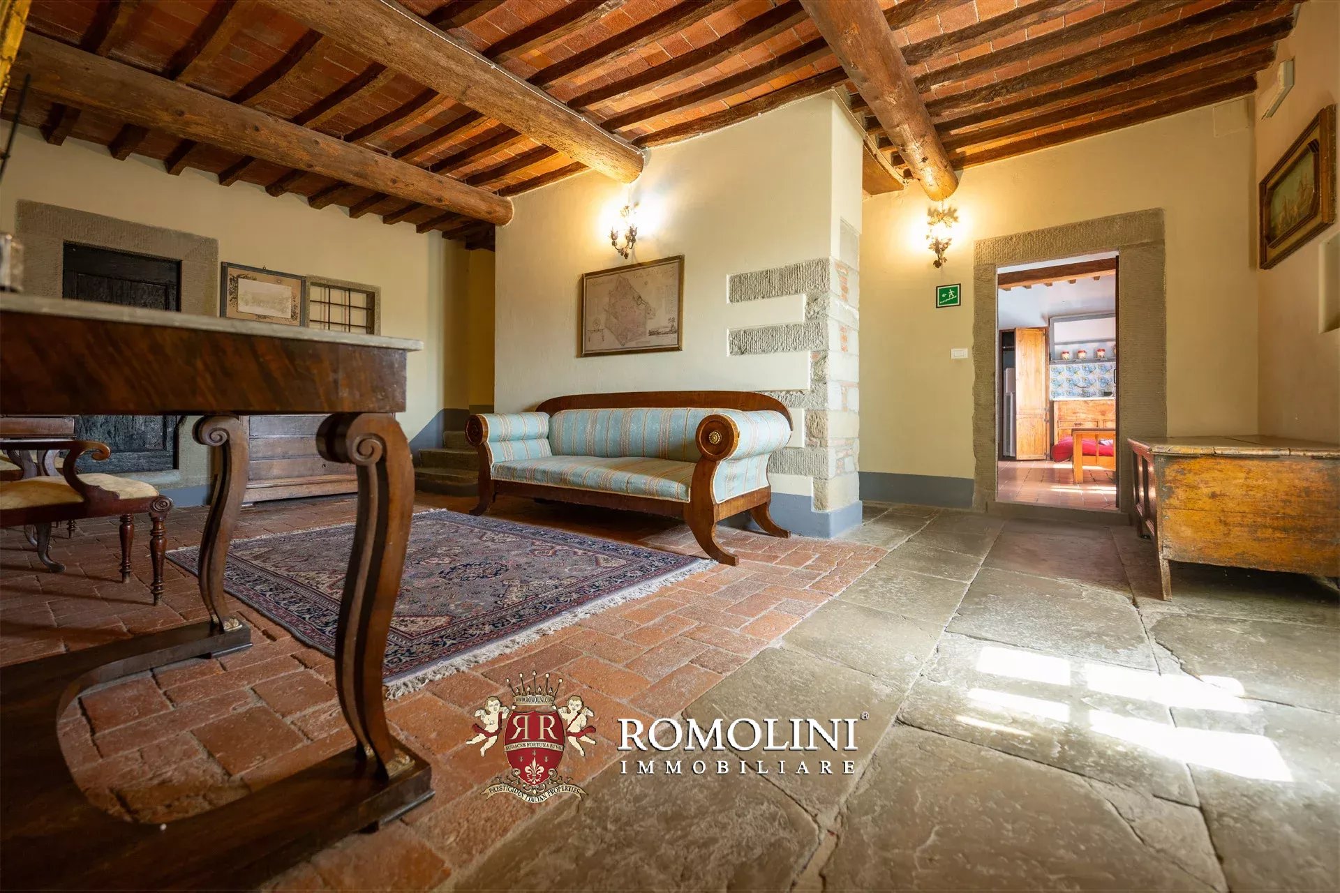 13 Bedroom Villa/Townhouse's Image 26