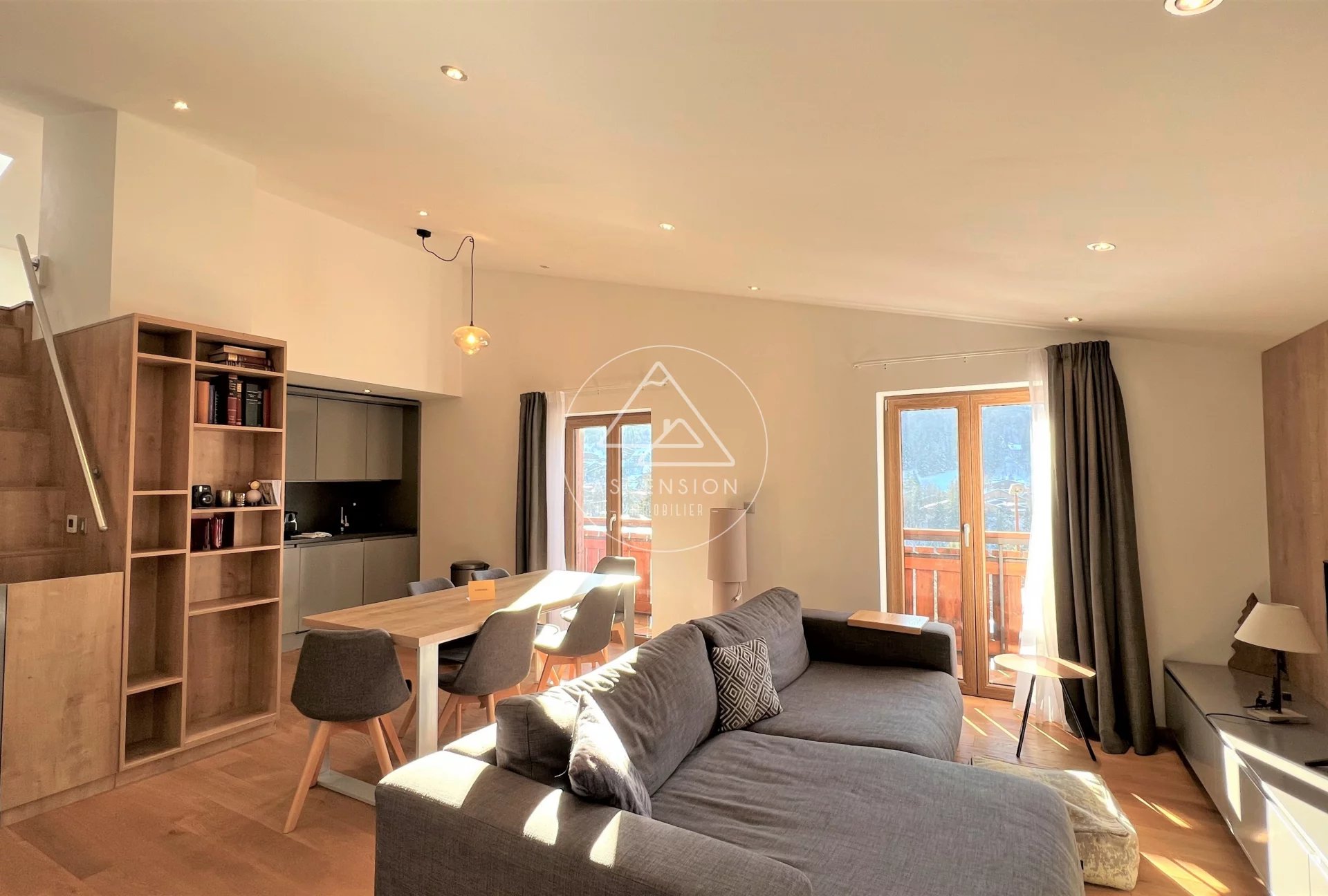 Agence immobilière de 