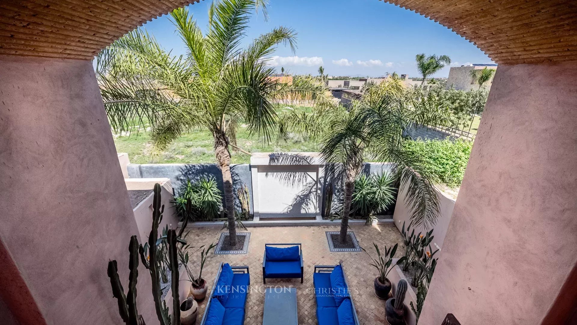 4 Bedroom Villa/Townhouse's Image 6