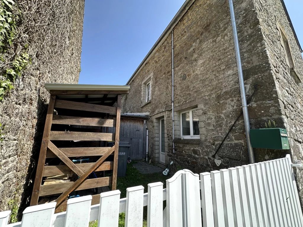 MAISON EN PIERRES BOURG LA VICOMTE SUR RANCE