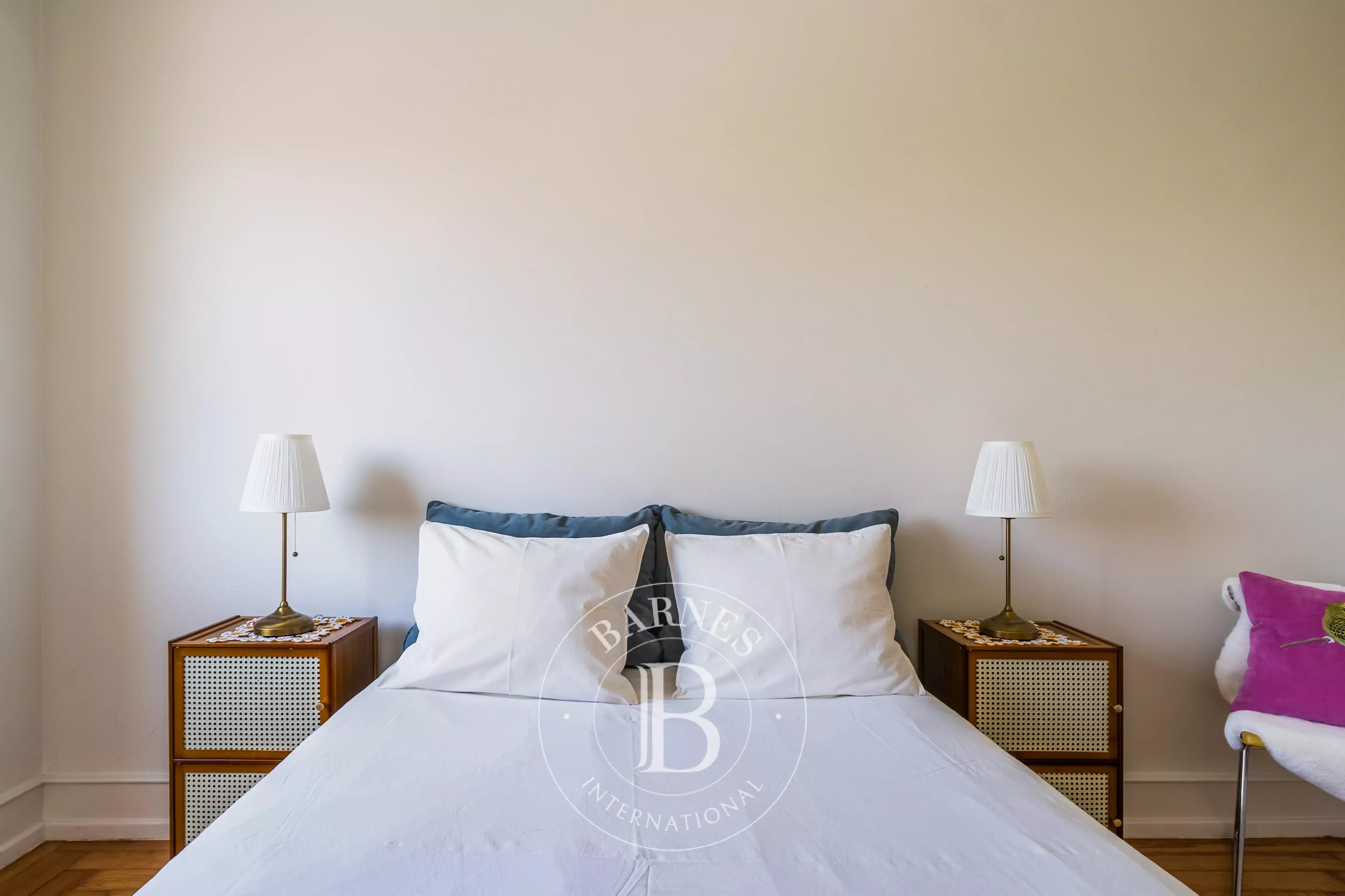 Centrality and comfort