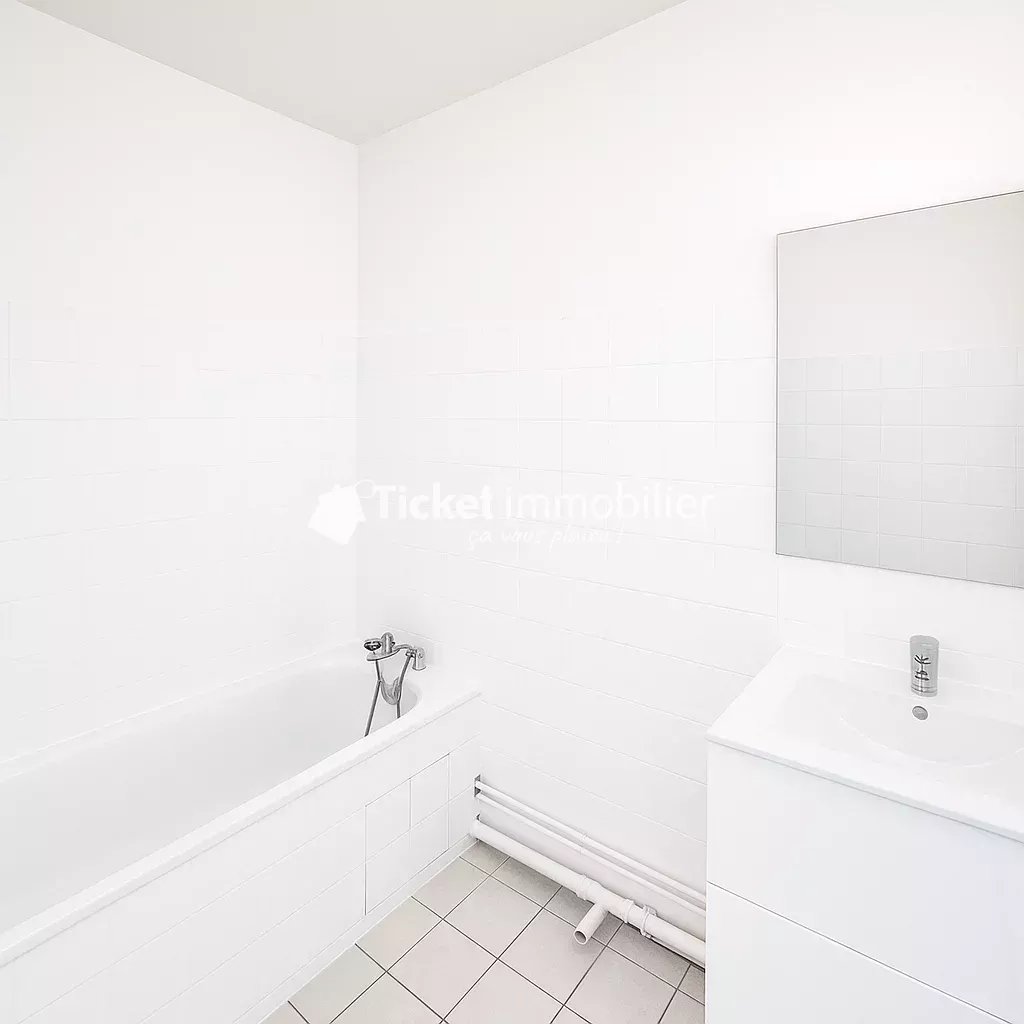 Appartement 2 pièces 41.50m2 entièrement rénové — photo 7