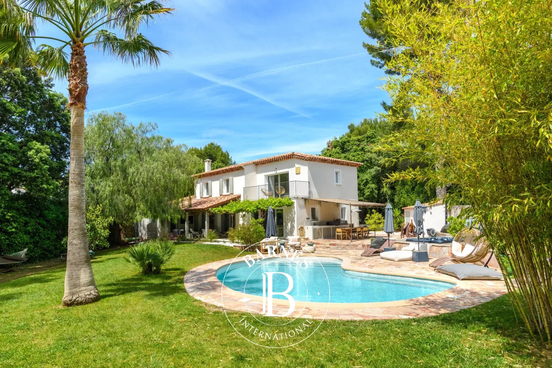 Sanary-sur-Mer  - Villa 7 Pi&egrave;ces 5 Chambres - picture 1