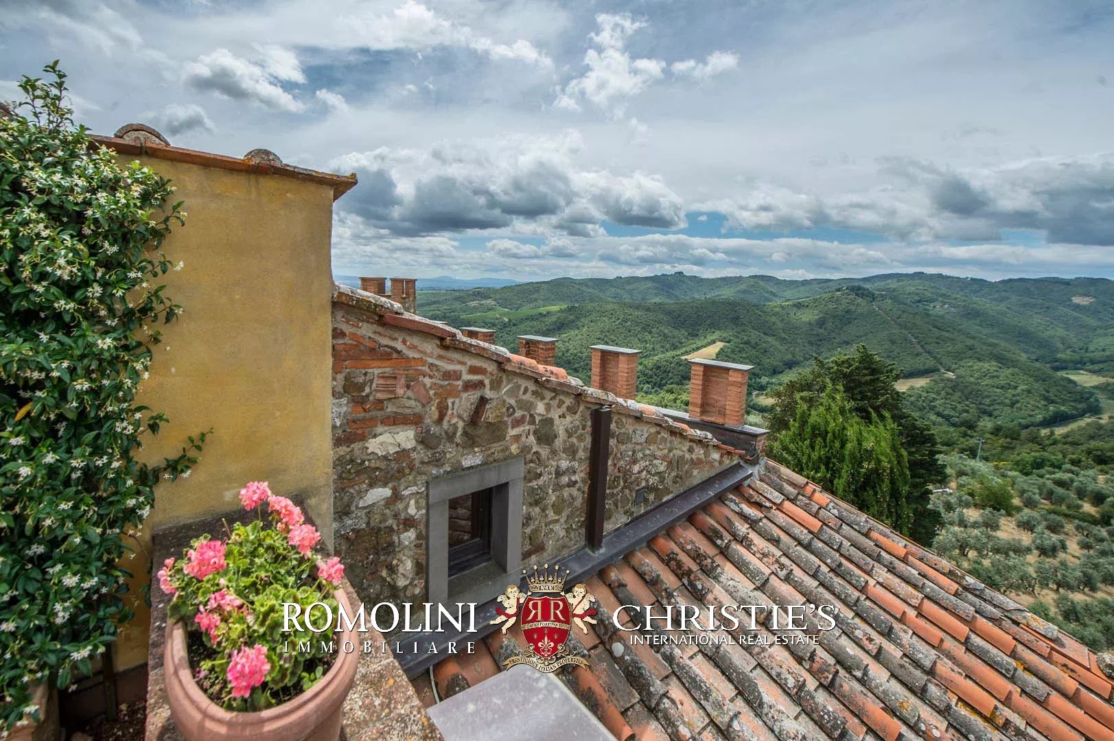 12 Bedroom Chateau's Image 14