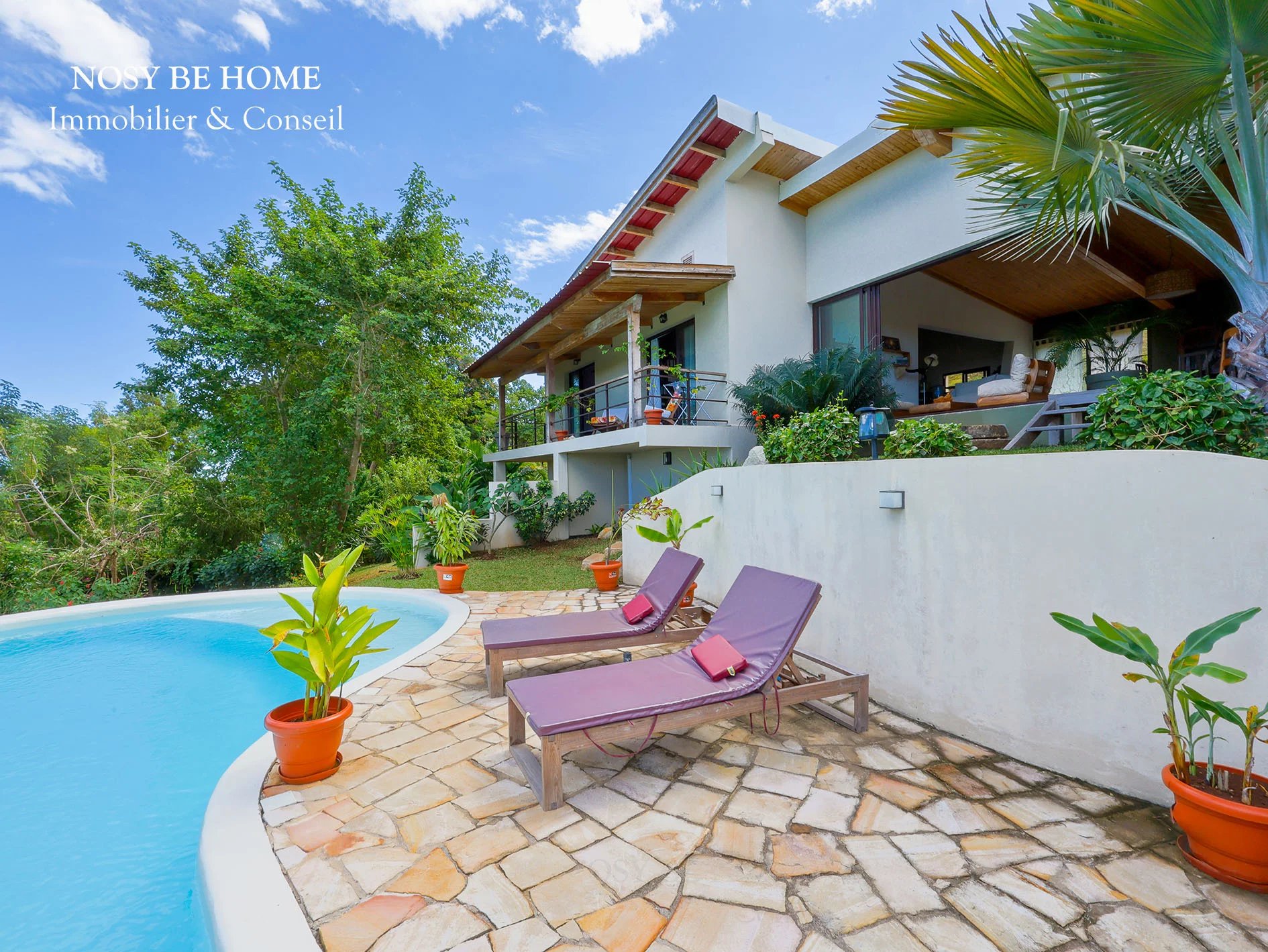 Magnifique villa moderne avec panorama sur l'océan et le golf de Nosy Be