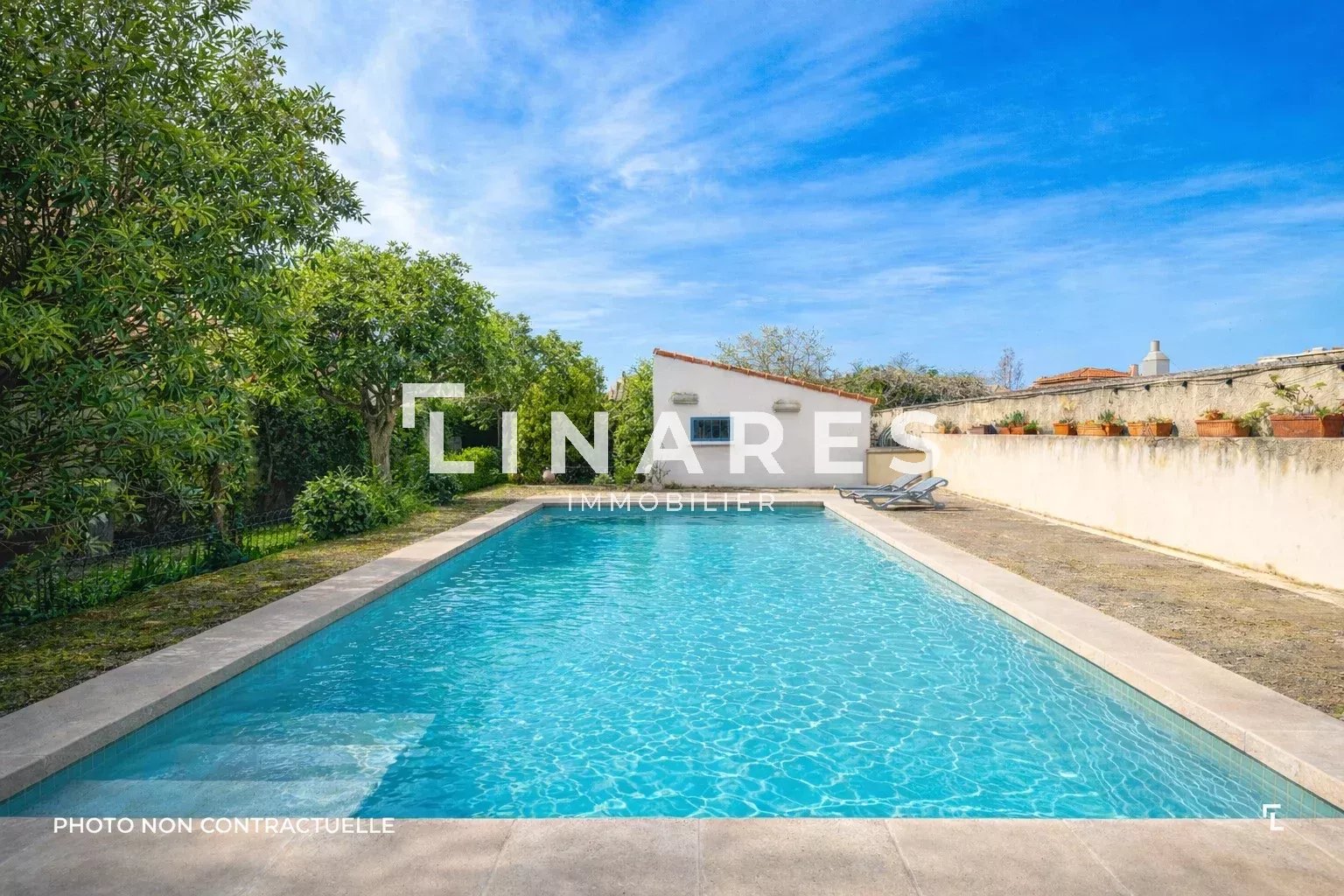 L'ÉCRIN DE LA POINTE - Maison de 188m² sur 1254m² de terrain - Piscine - Dépendance - 13008 Pointe-Rouge