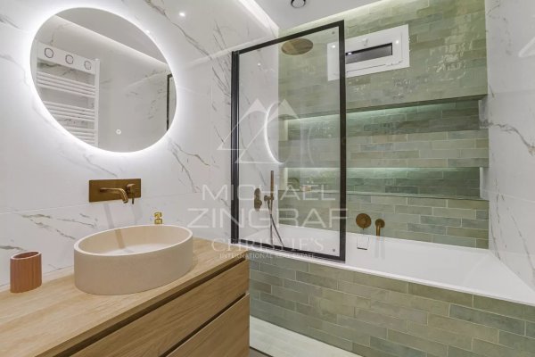 Elegant apartment in the heart of the Carré d’Or — photo 5