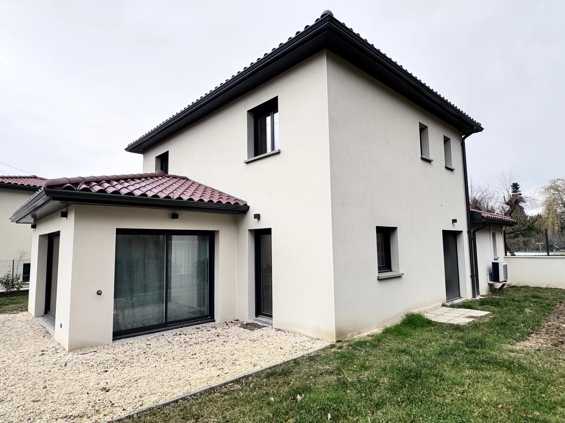 A VENDRE Villa 4 Chambres Civrieux-d'Azergues